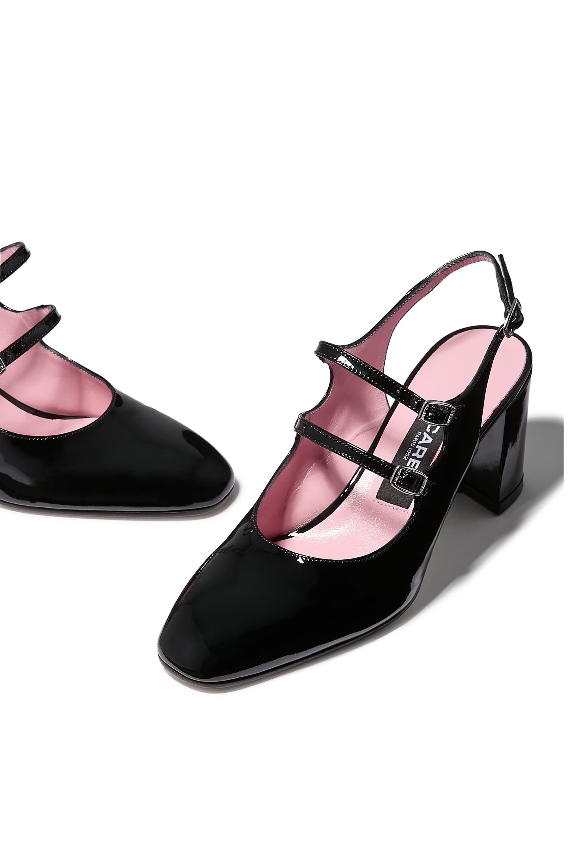 حذاء كلاسيكي ماري جين بانانا 60 بسير خلفي جلد لامع