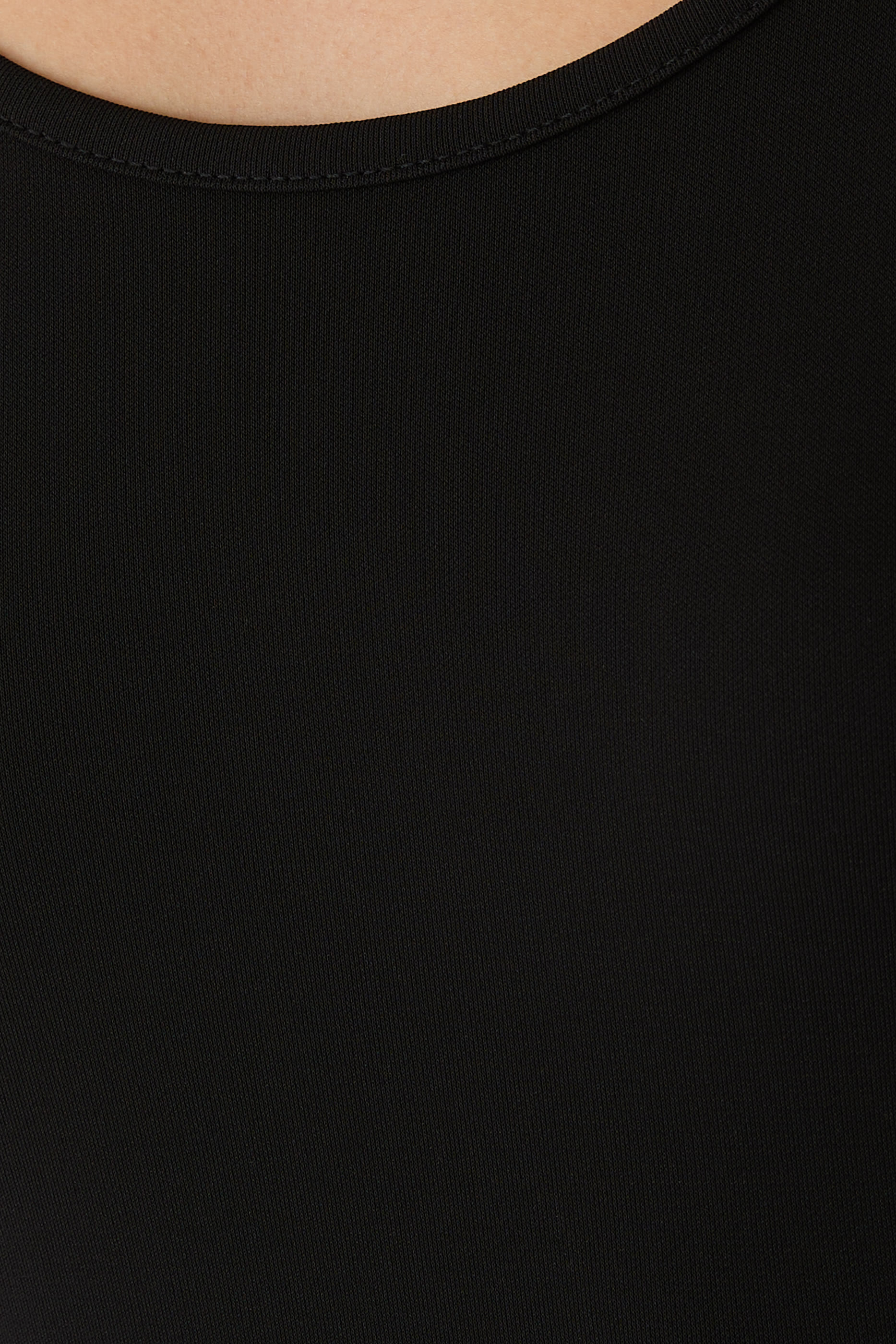 بلوزة سهلة الارتداء قماش انسيابي