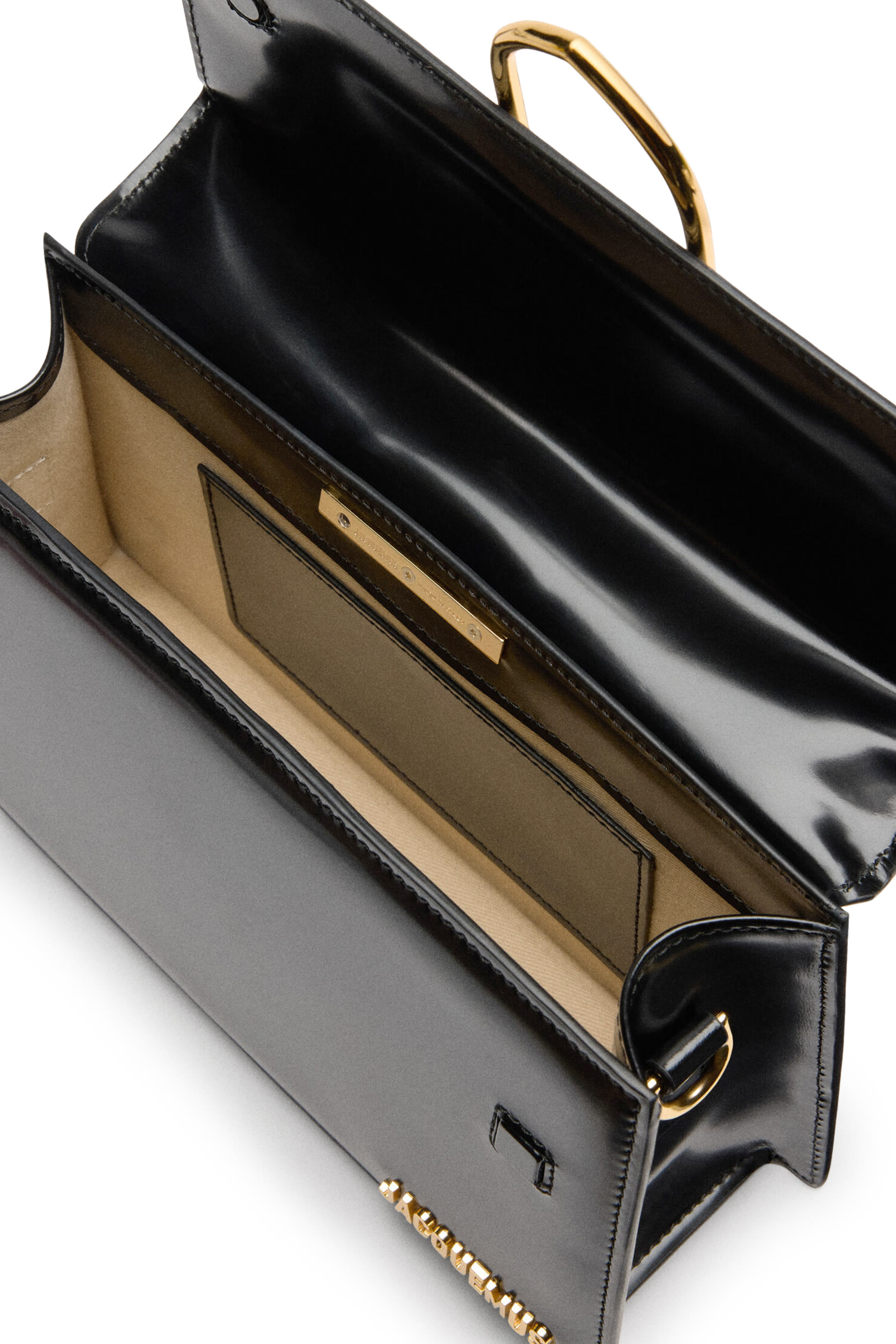 حقيبة كروس بودي بامبينو كبيرة بغطاء قلاب