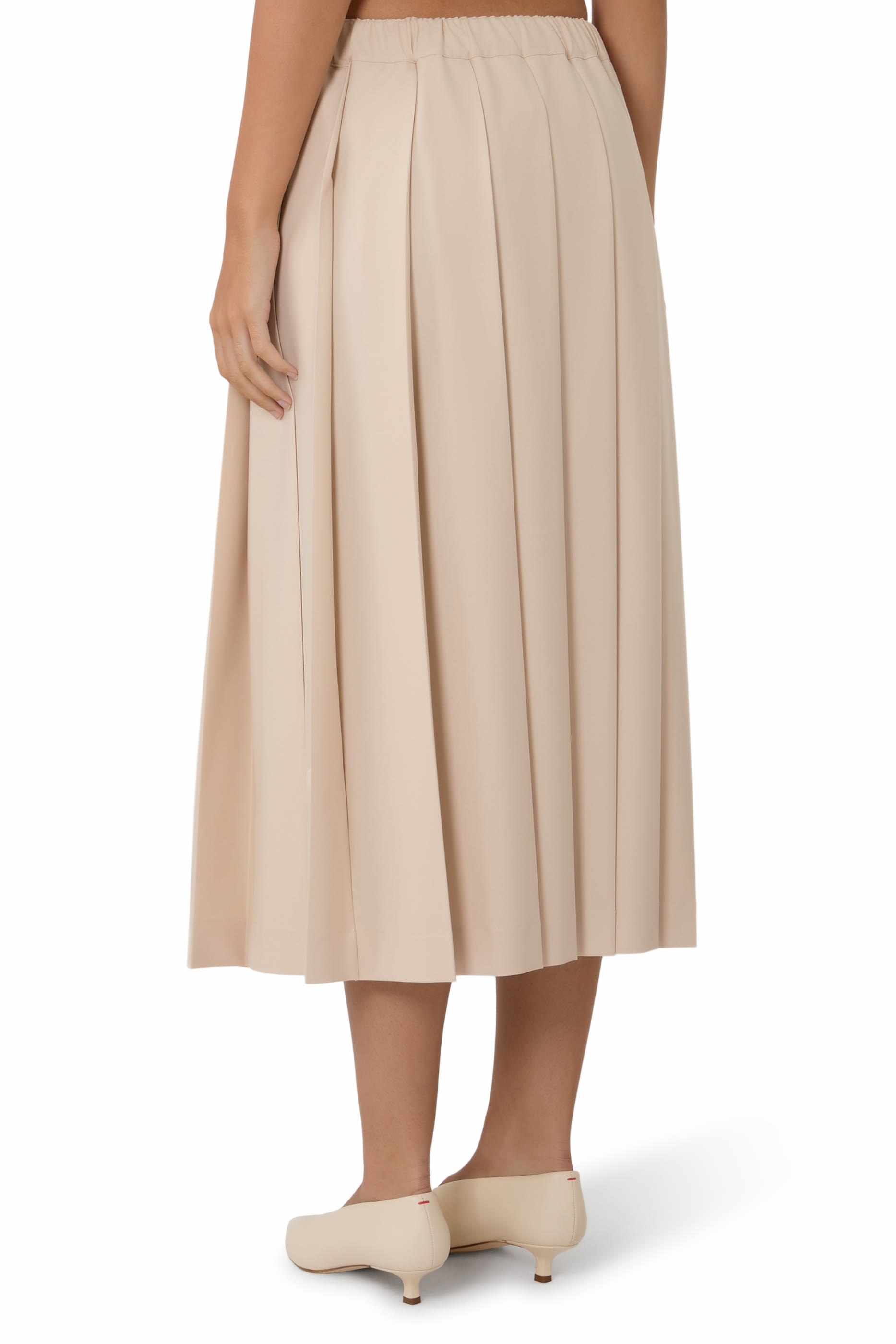 تنورة بطيات