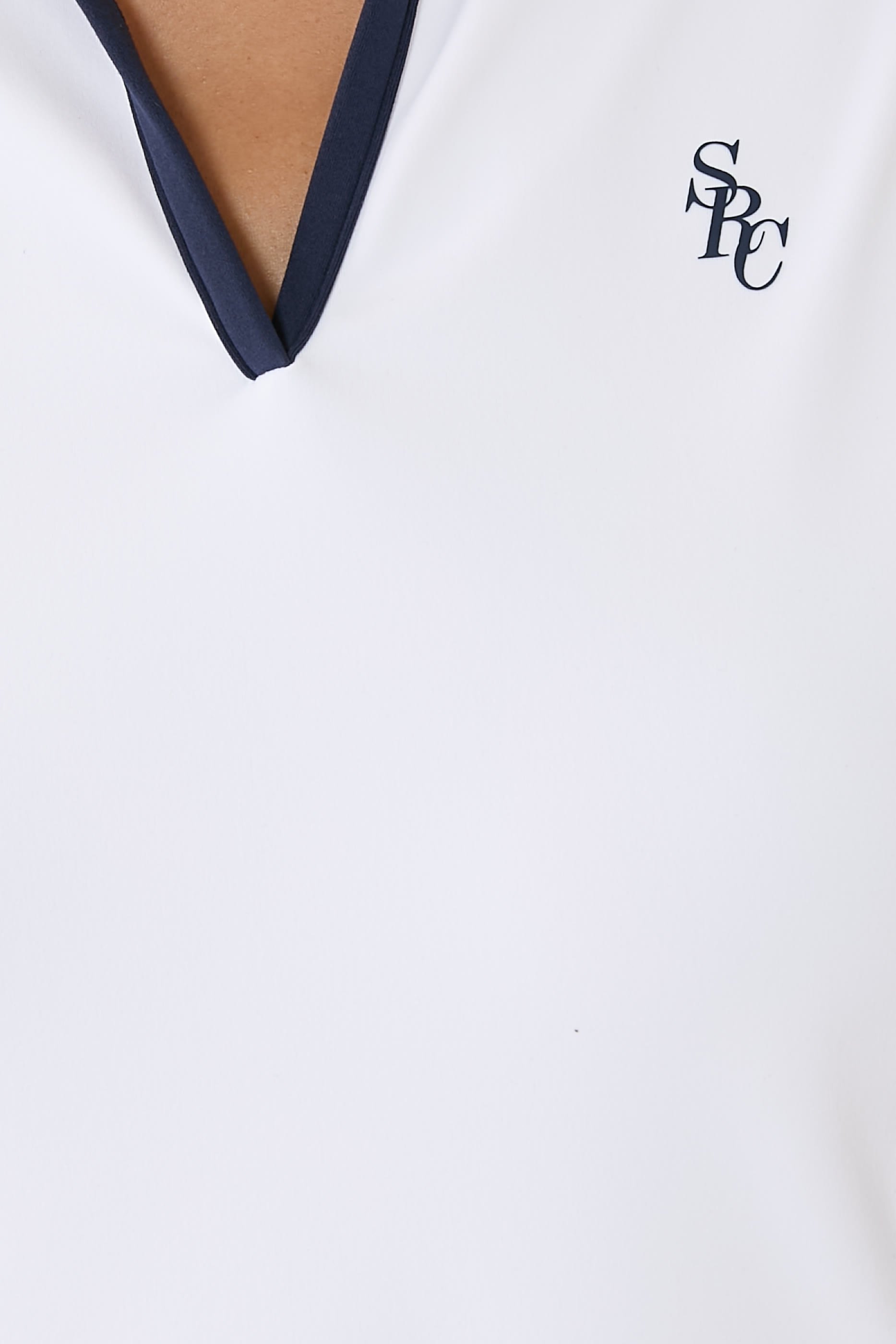 فيست بولو رياضي بشعار الماركة