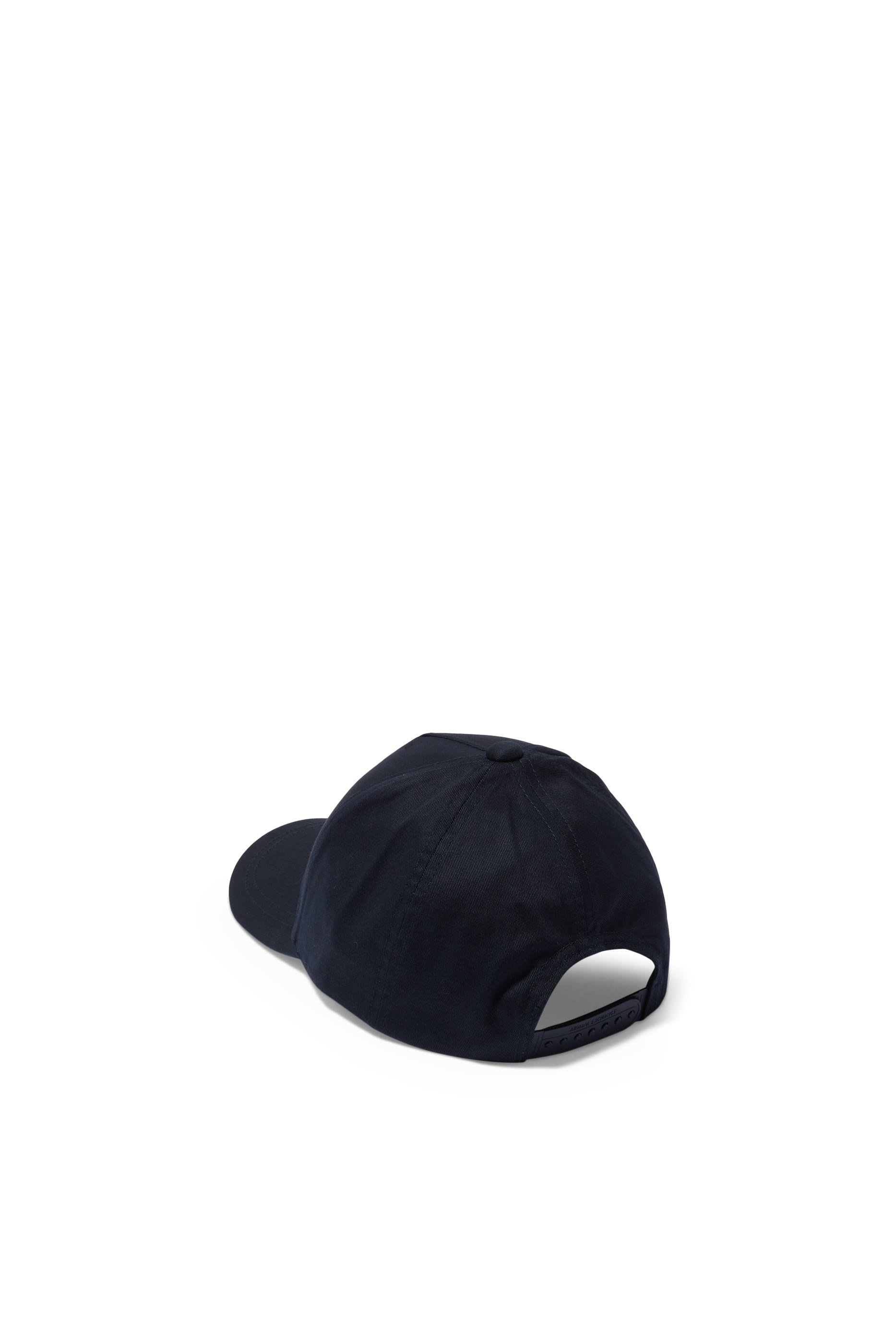 كاب بيسبول بشعار الماركة