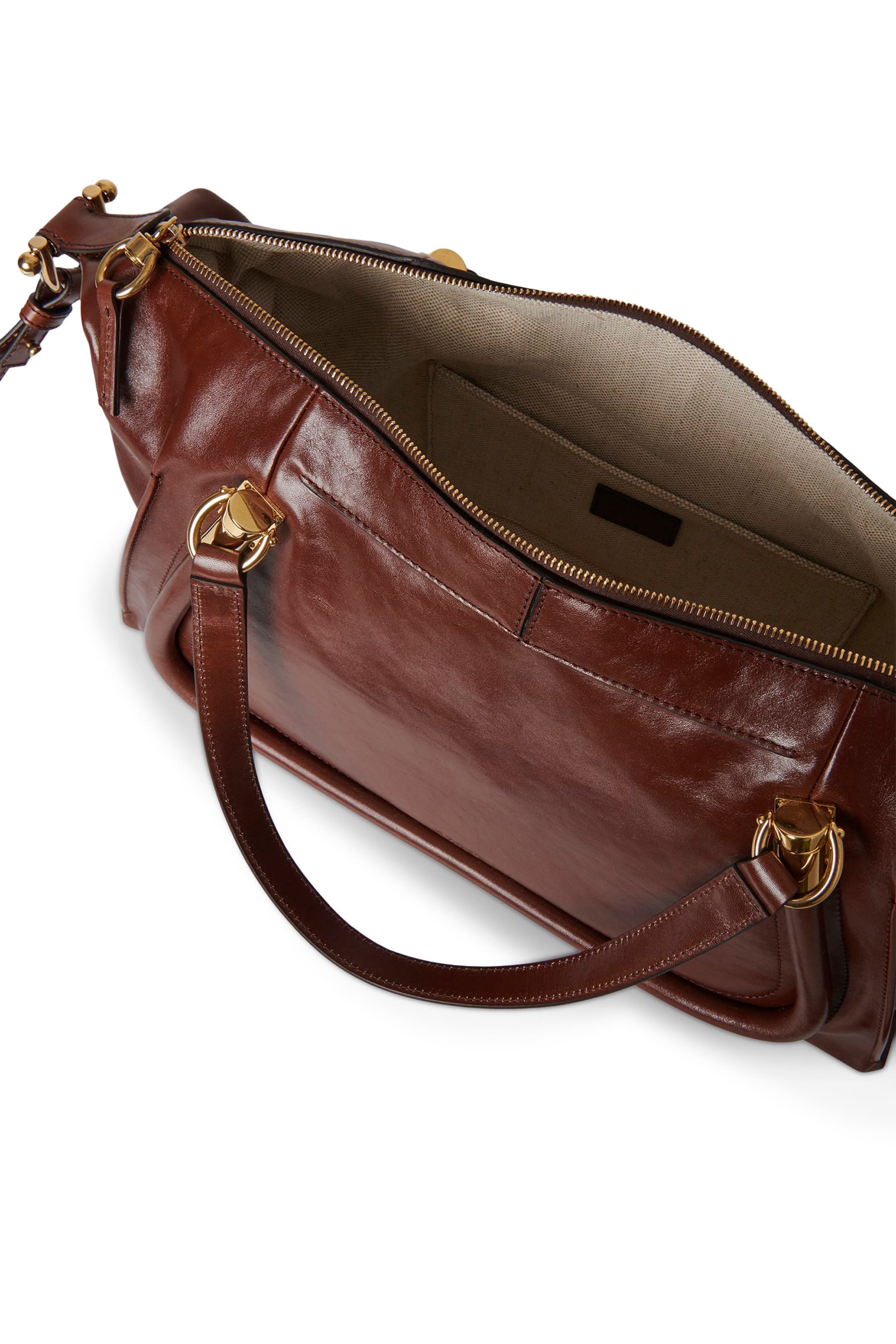 حقيبة باراتي 24 جلد ناعم