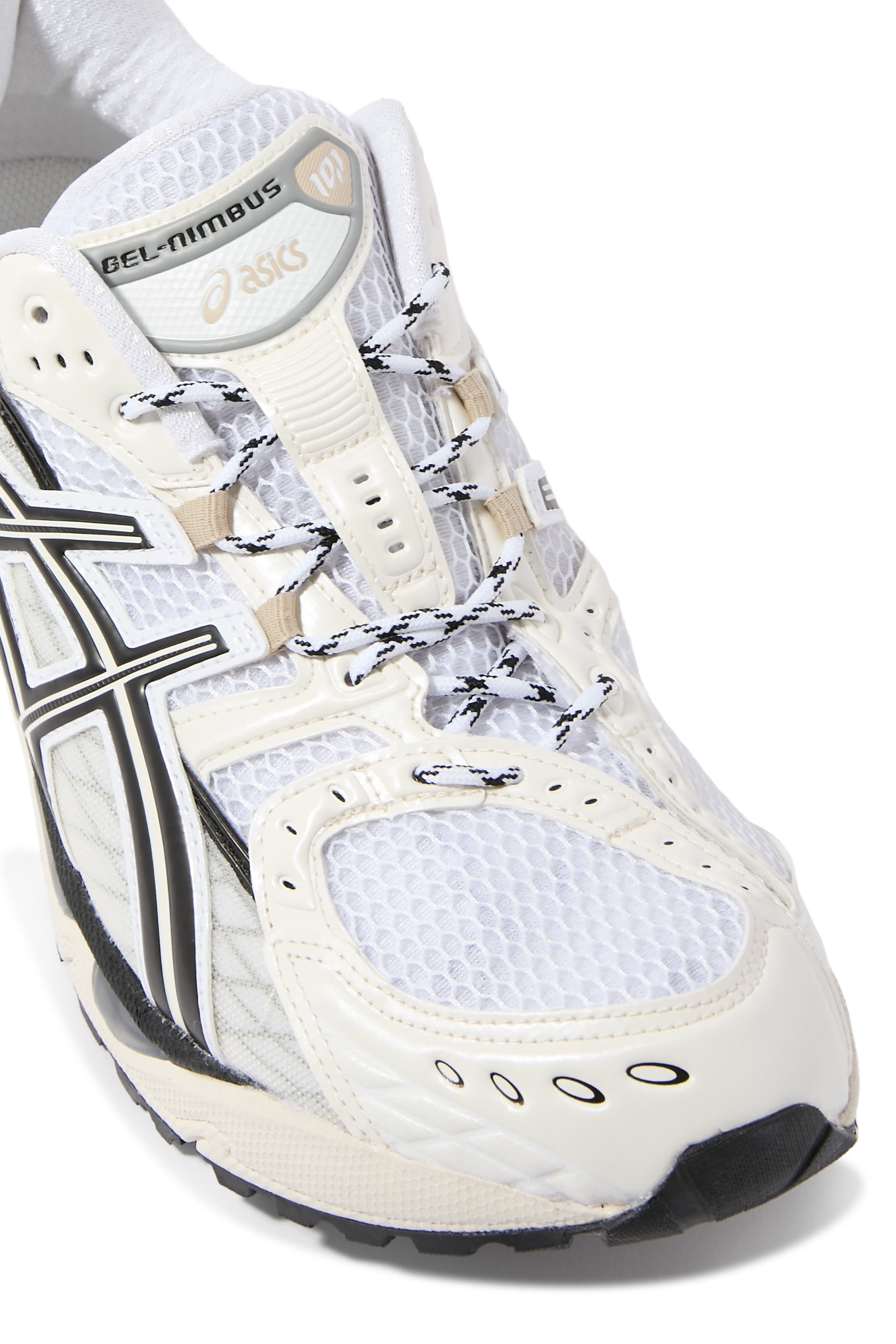 سنيكرز جل نيمبوس 10.1