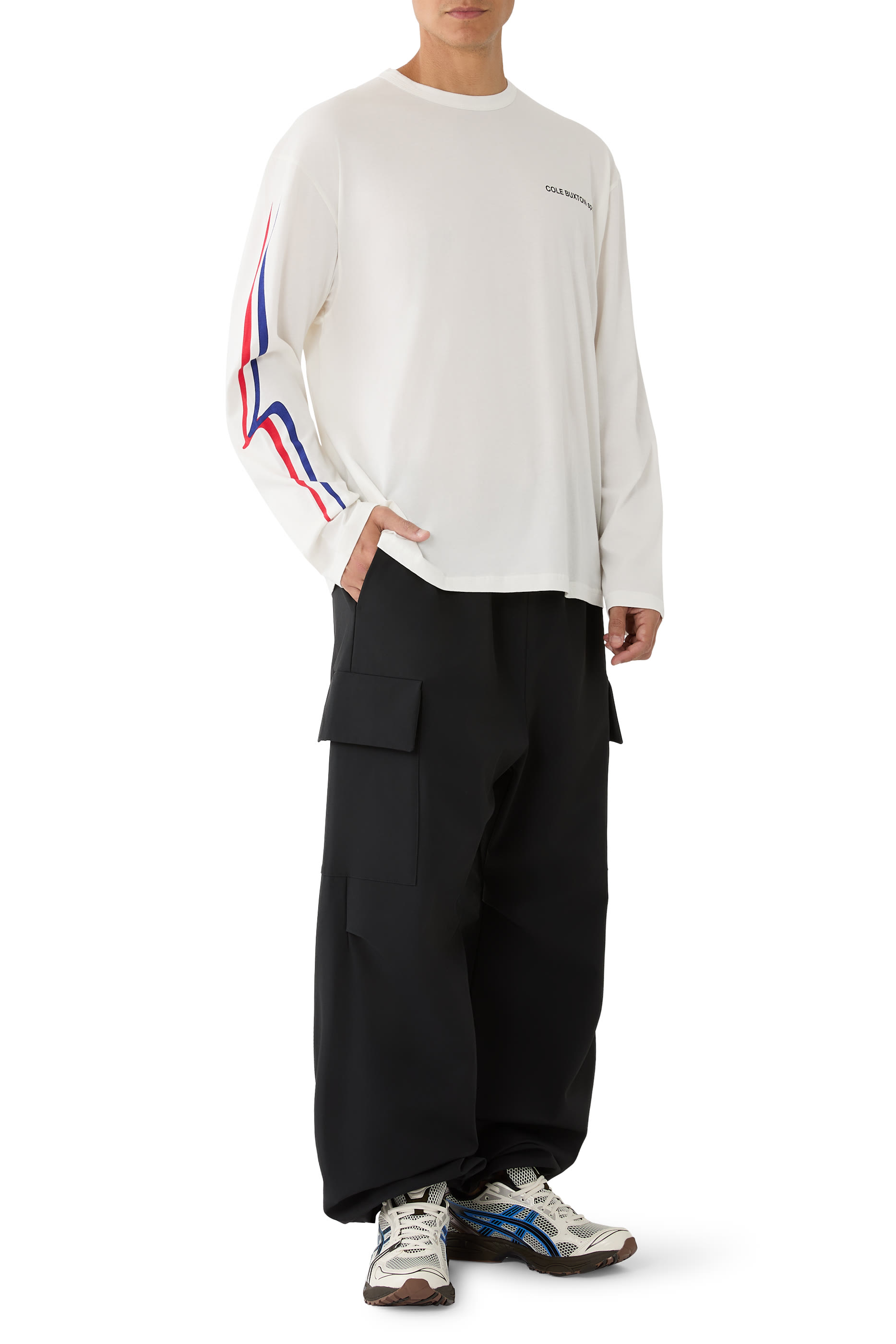 تيشيرت سبورت بأكمام طويلة