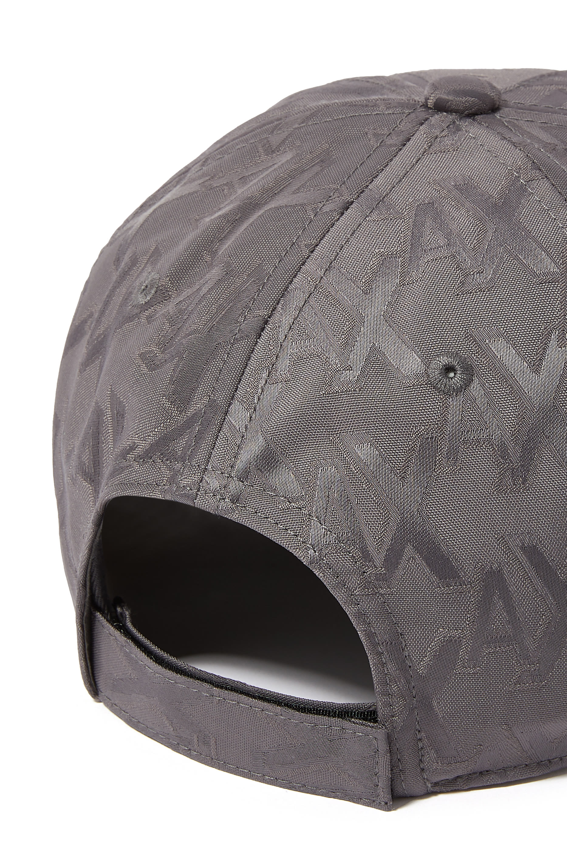 كاب بيسبول بنقشة شعار الماركة بالكامل