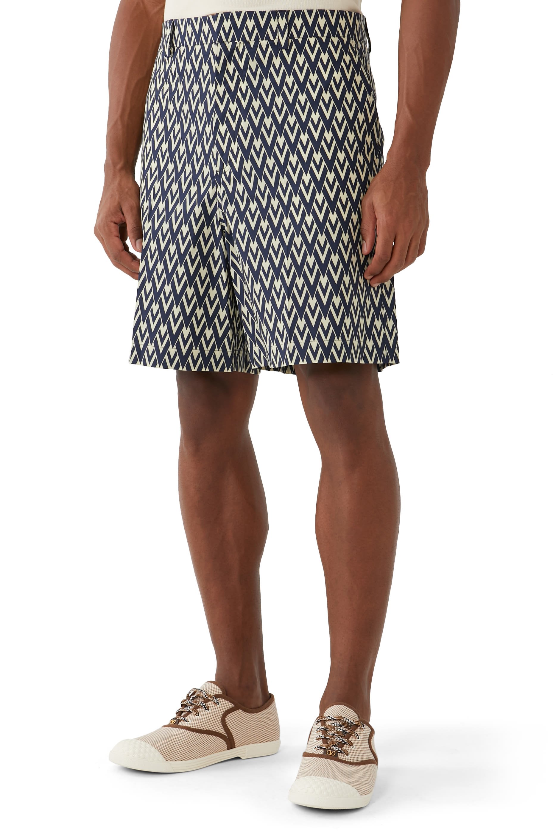 شورت بقصة مريحة