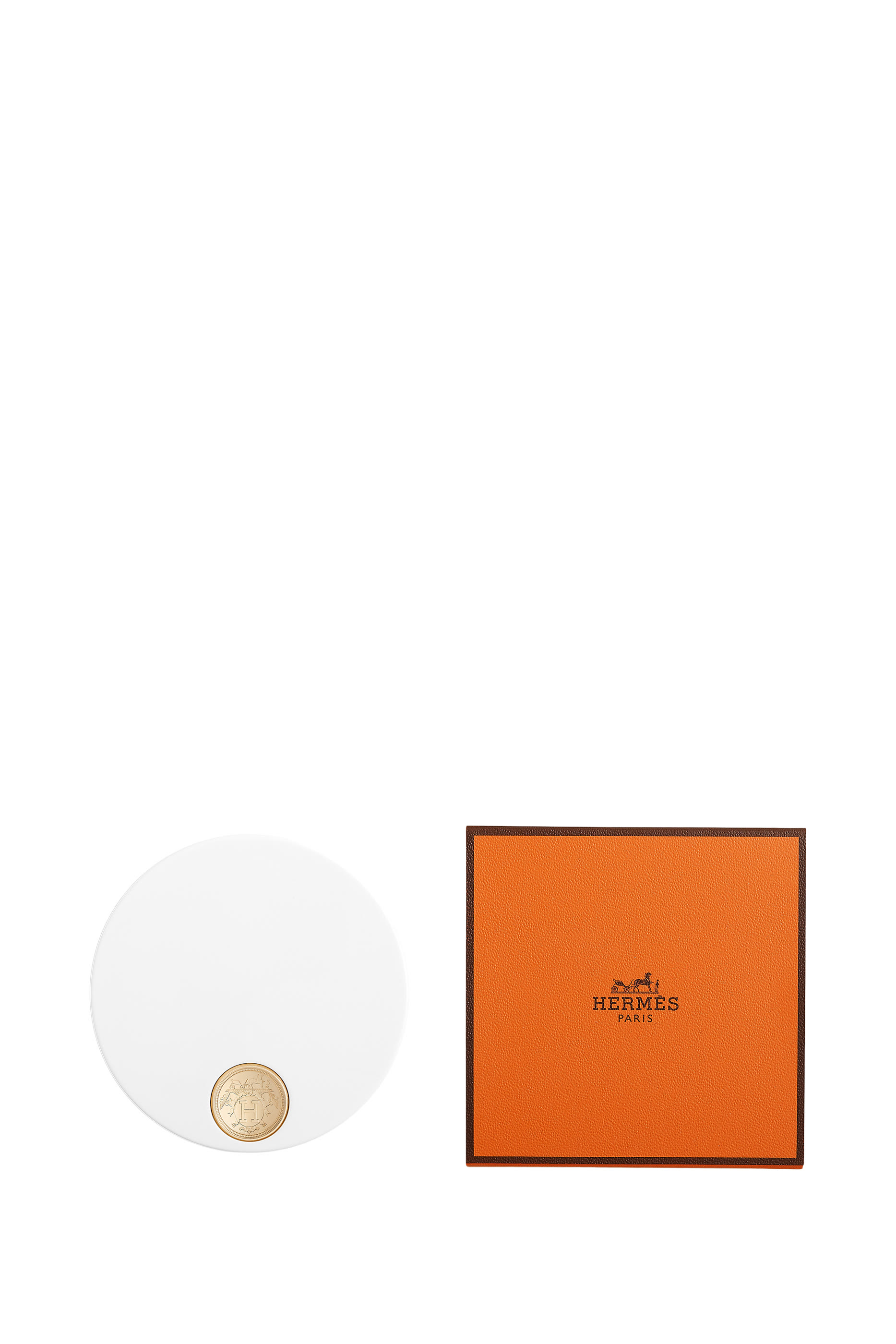 بودرة Soleil d&rsquo;Herm&egrave;s, Sun-Kissed Healthy Glow Powder للوجه والخدود، بإصدار محدود