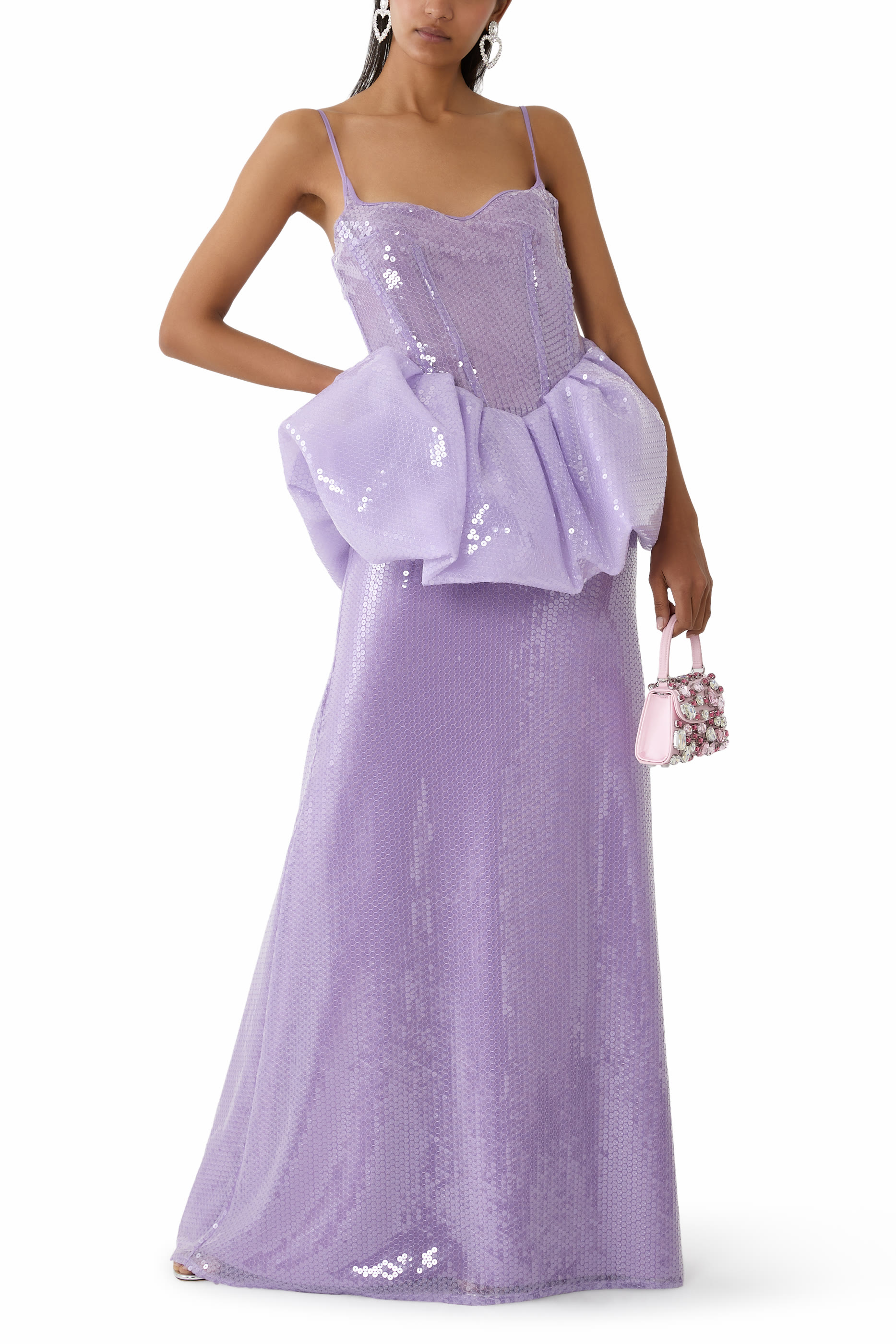 فستان سهرة بحافة جرس وترتر