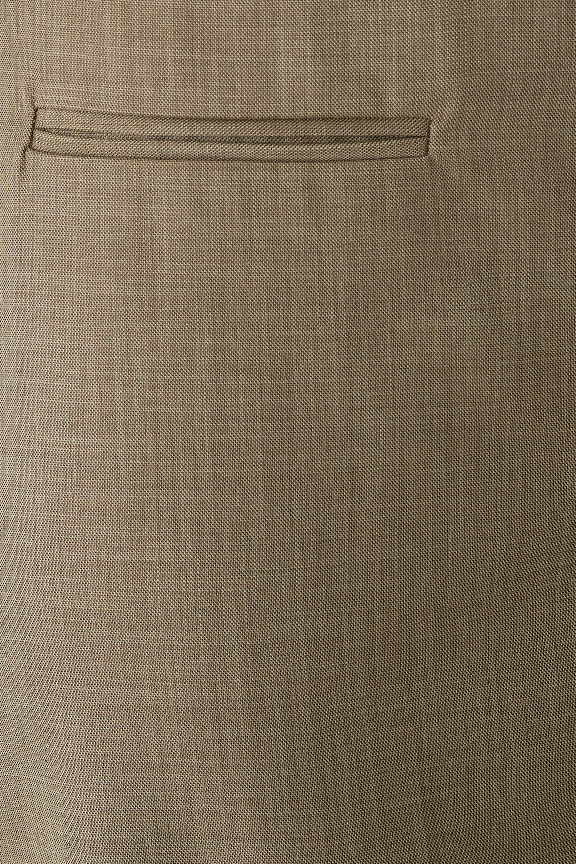 بنطال اشر بقصة ساق واسعة 