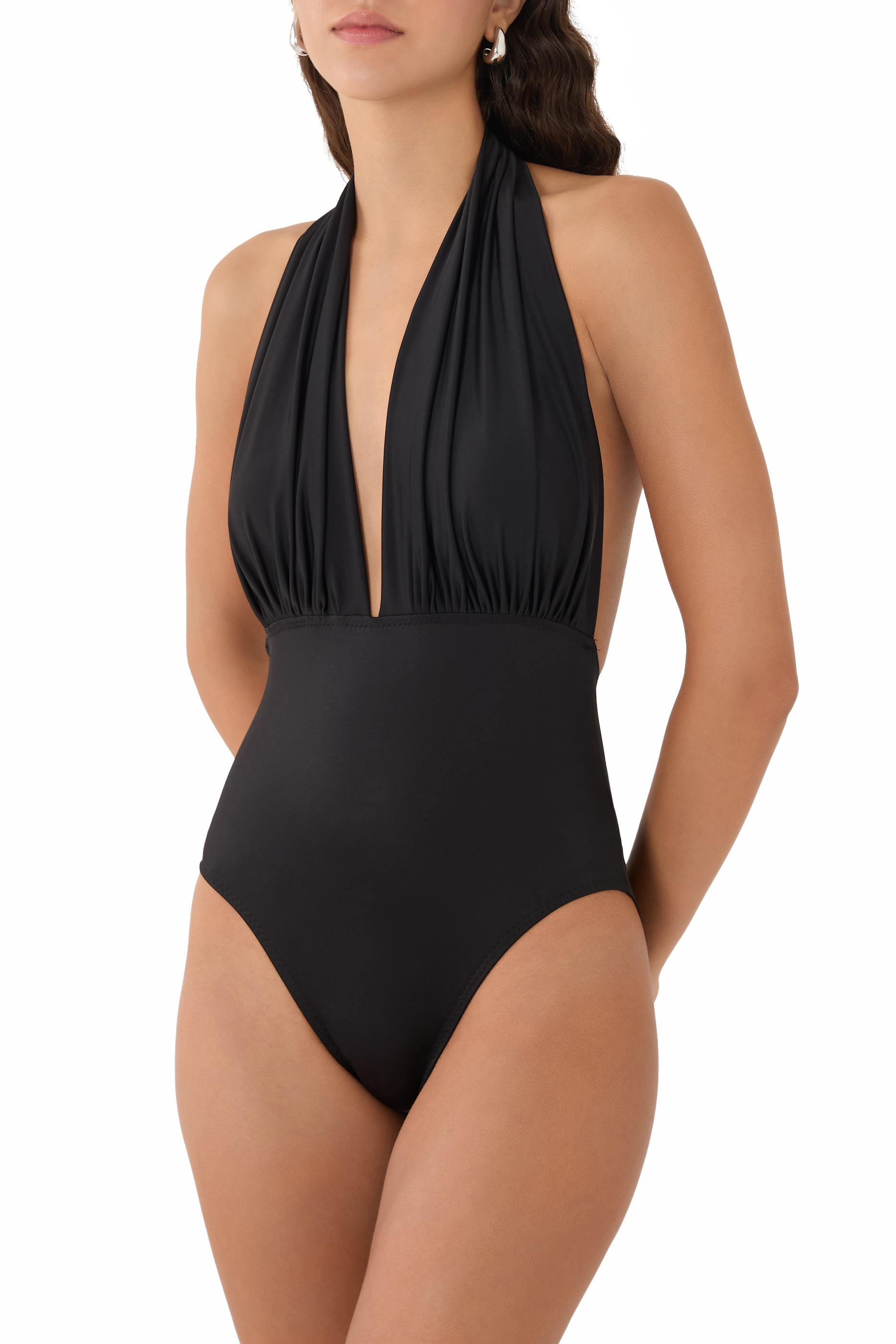 لباس سباحة قطعة واحدة برباط حول الرقبة وظهر مكشوف