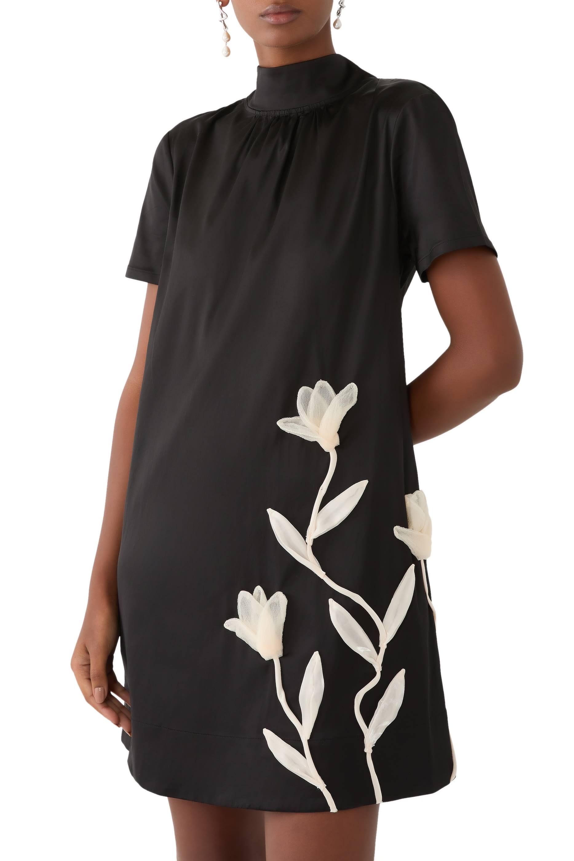 فستان إيلانا قصير