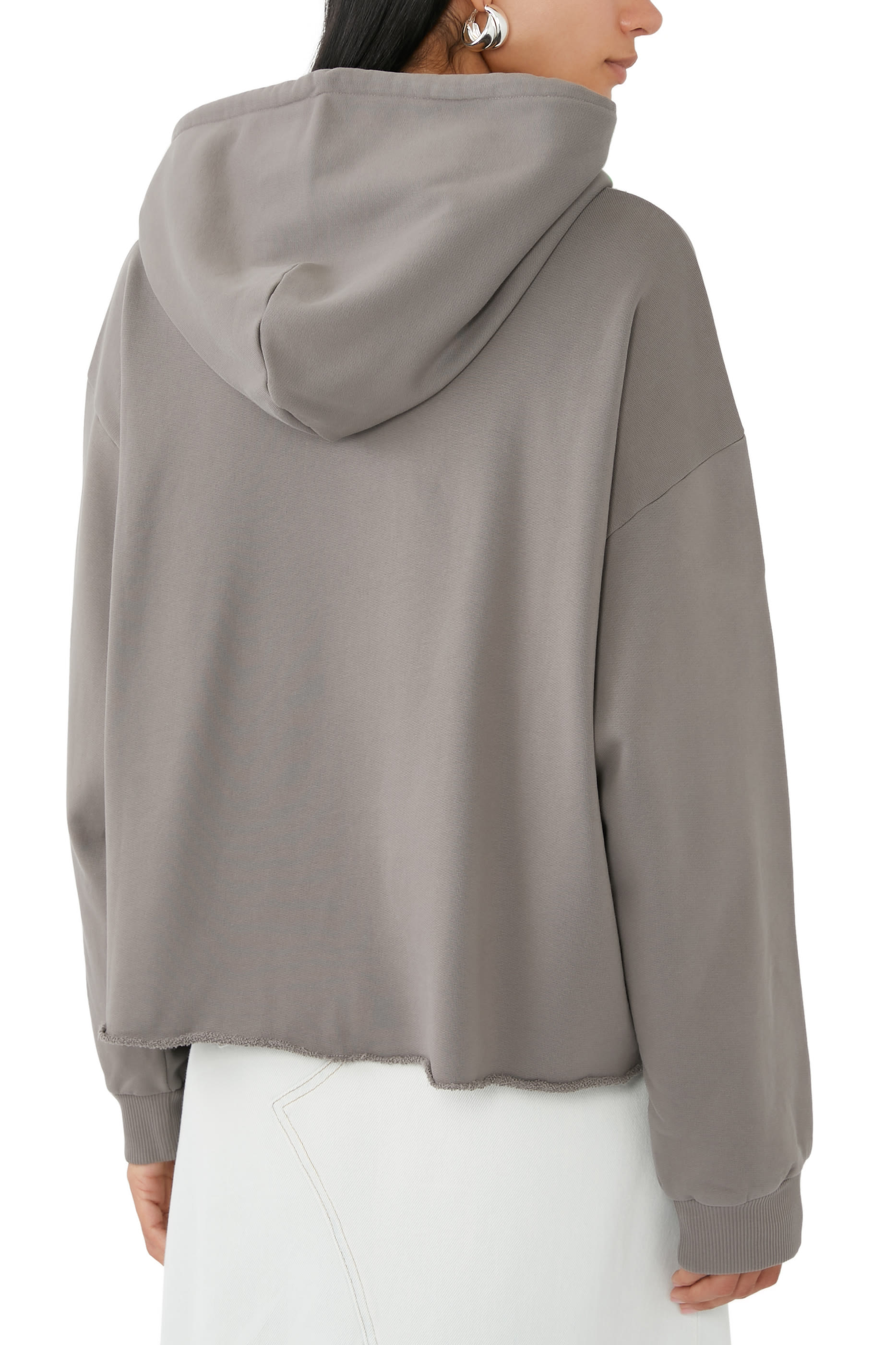 سويت شيرت بشعار الماركة قطن