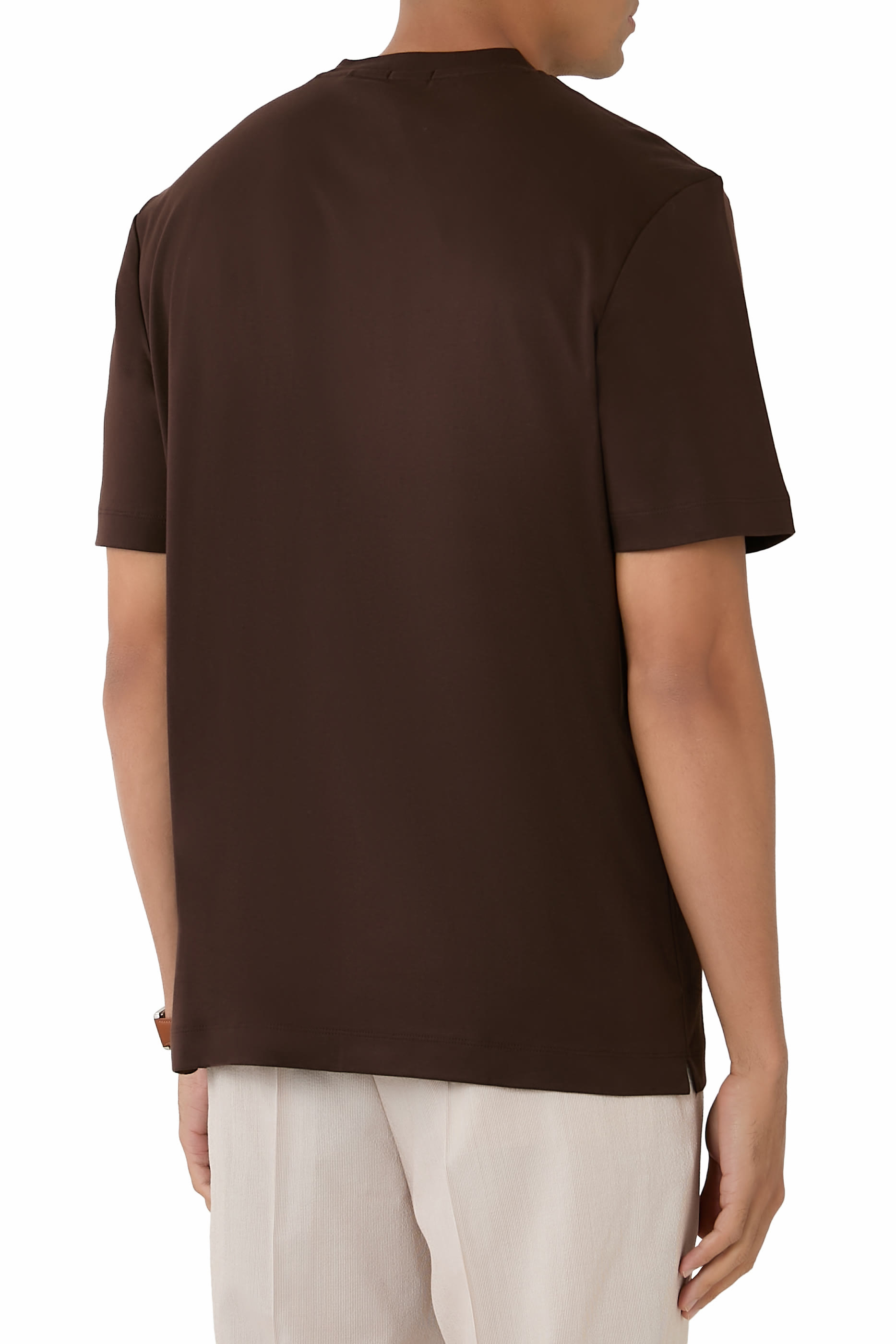 تيشيرت سي-توت 01 بحرف شعار الماركة المزدوج