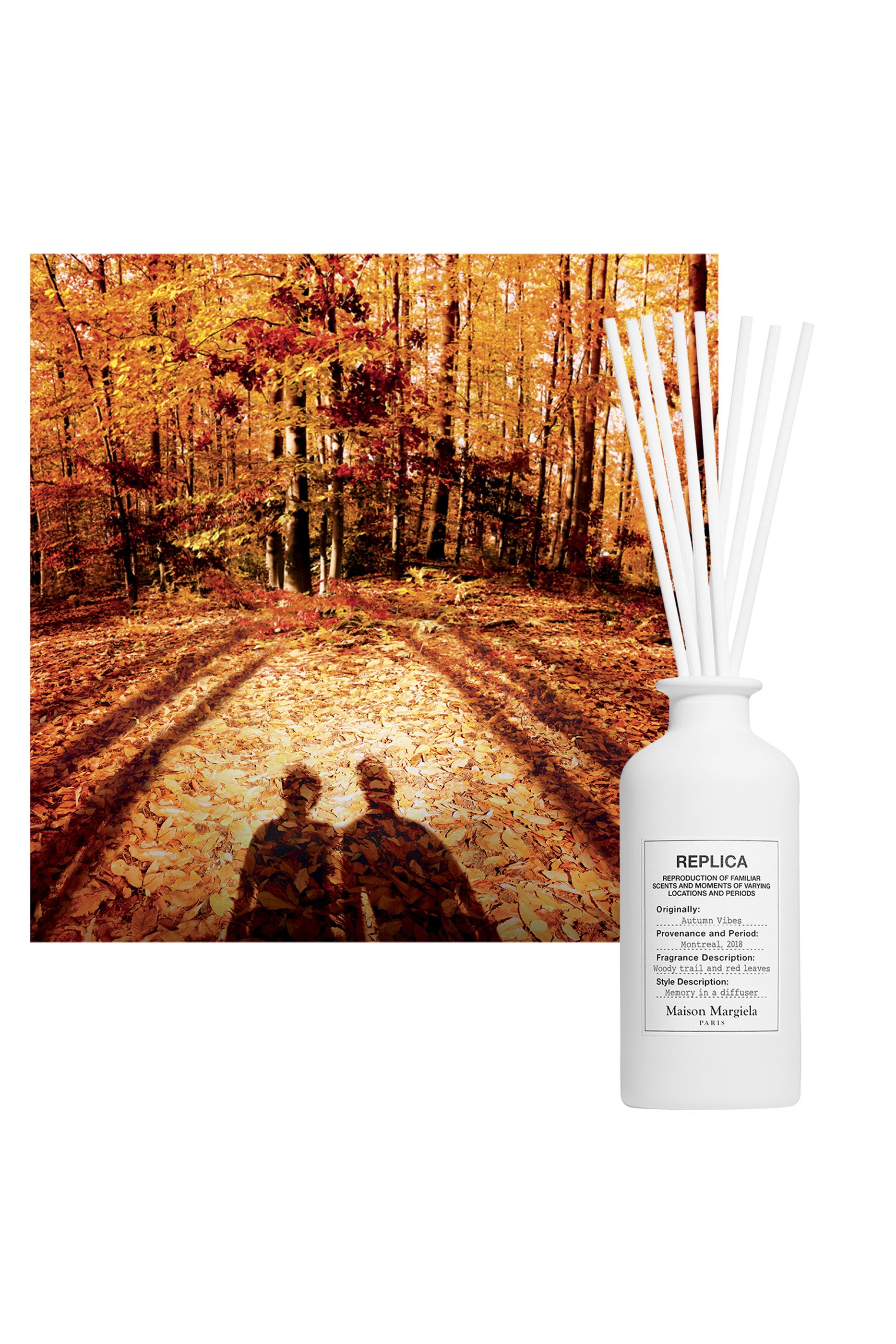 موزع عطر ريبليكا أوتوم فايبز