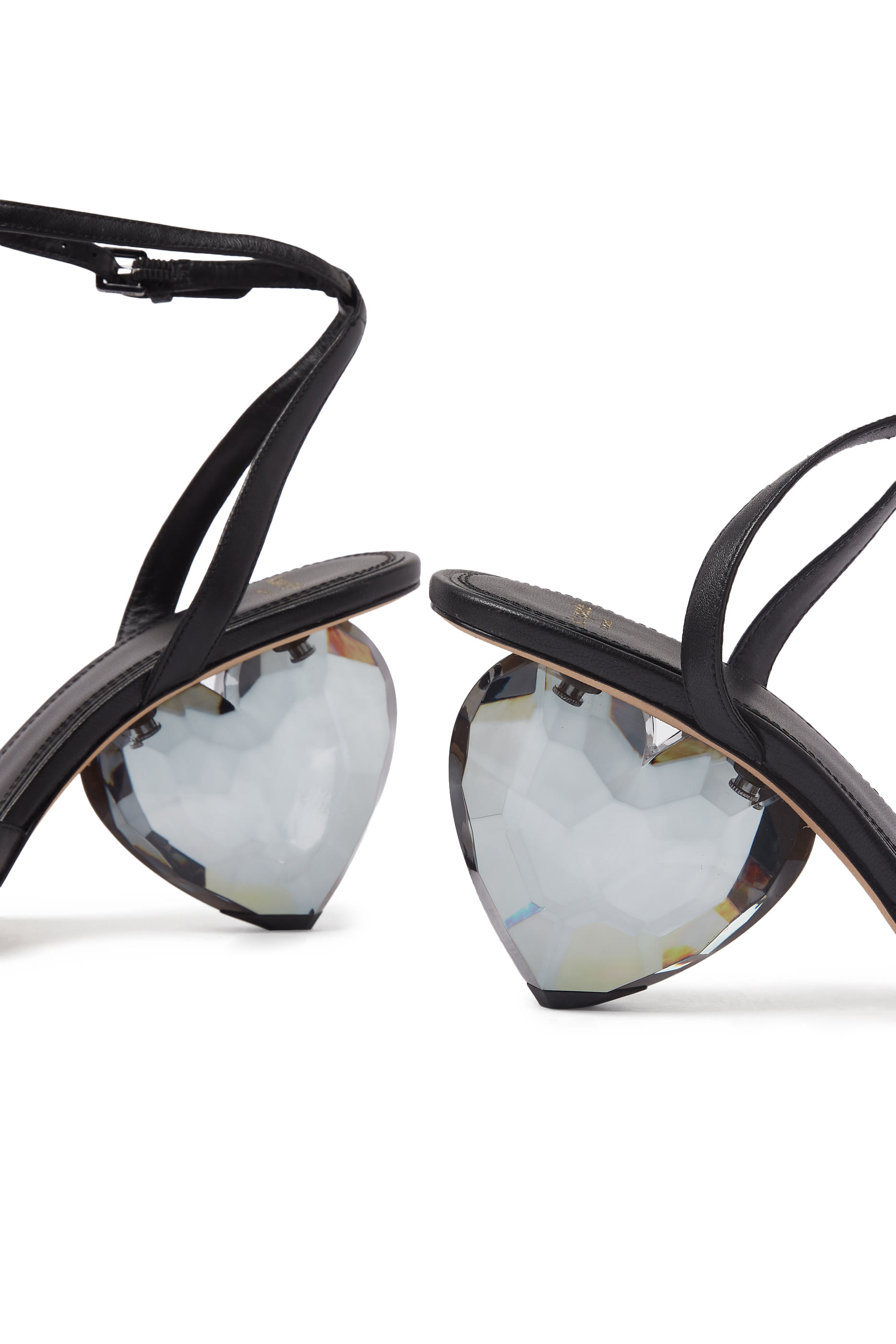 صندل بكعب بتصميم قلب 80