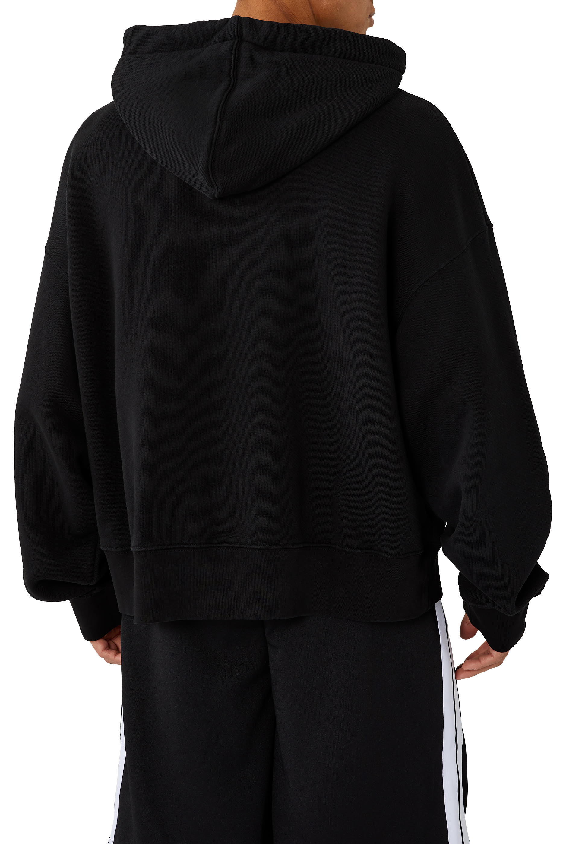 هودي بشعار المركة بتصميم مقوس