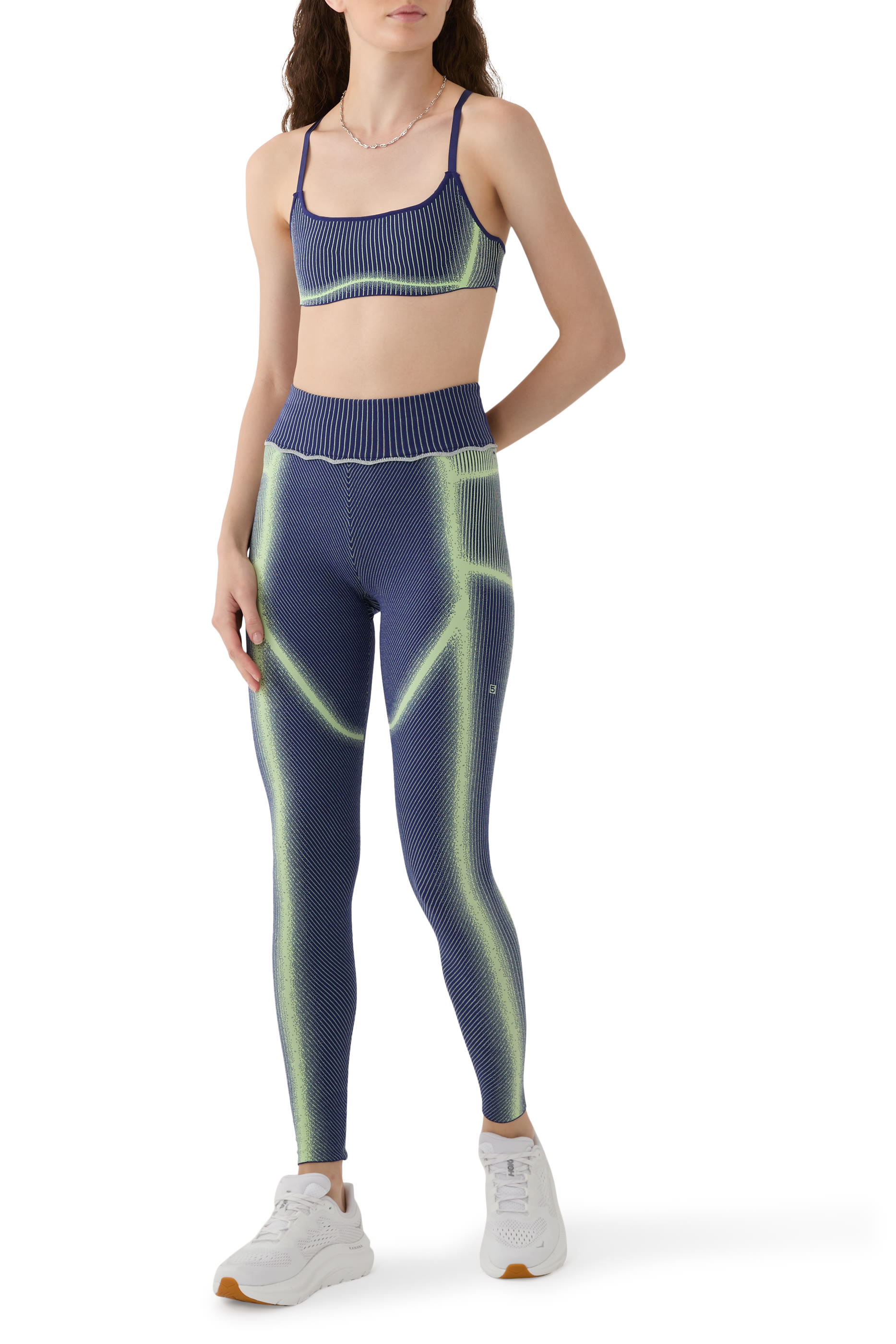 ليغينغز جين 11 كومبريشن