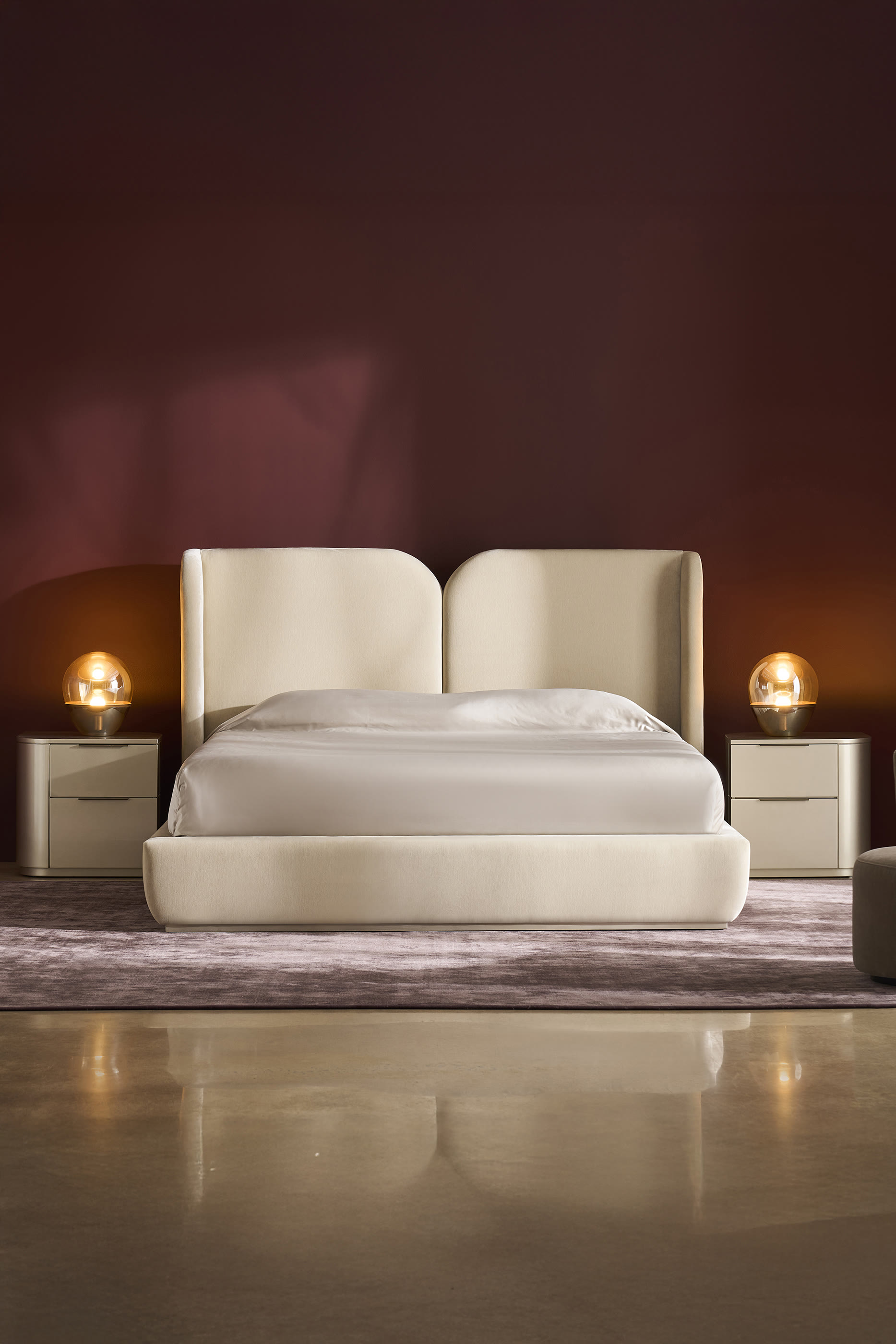 طاولة جانبية اوبليك