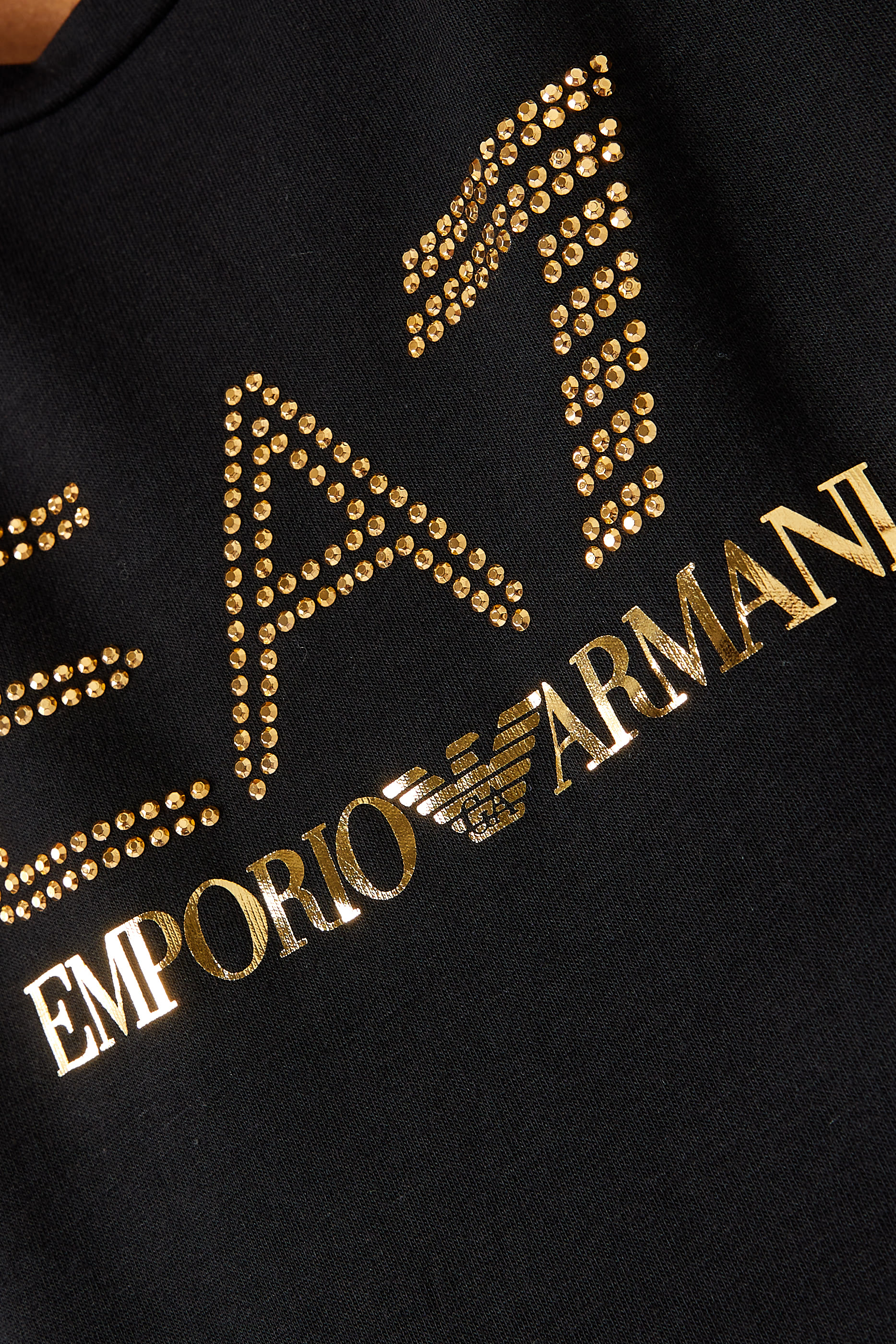 تيشيرت بشعار الماركة المرصع بأحجار الراين