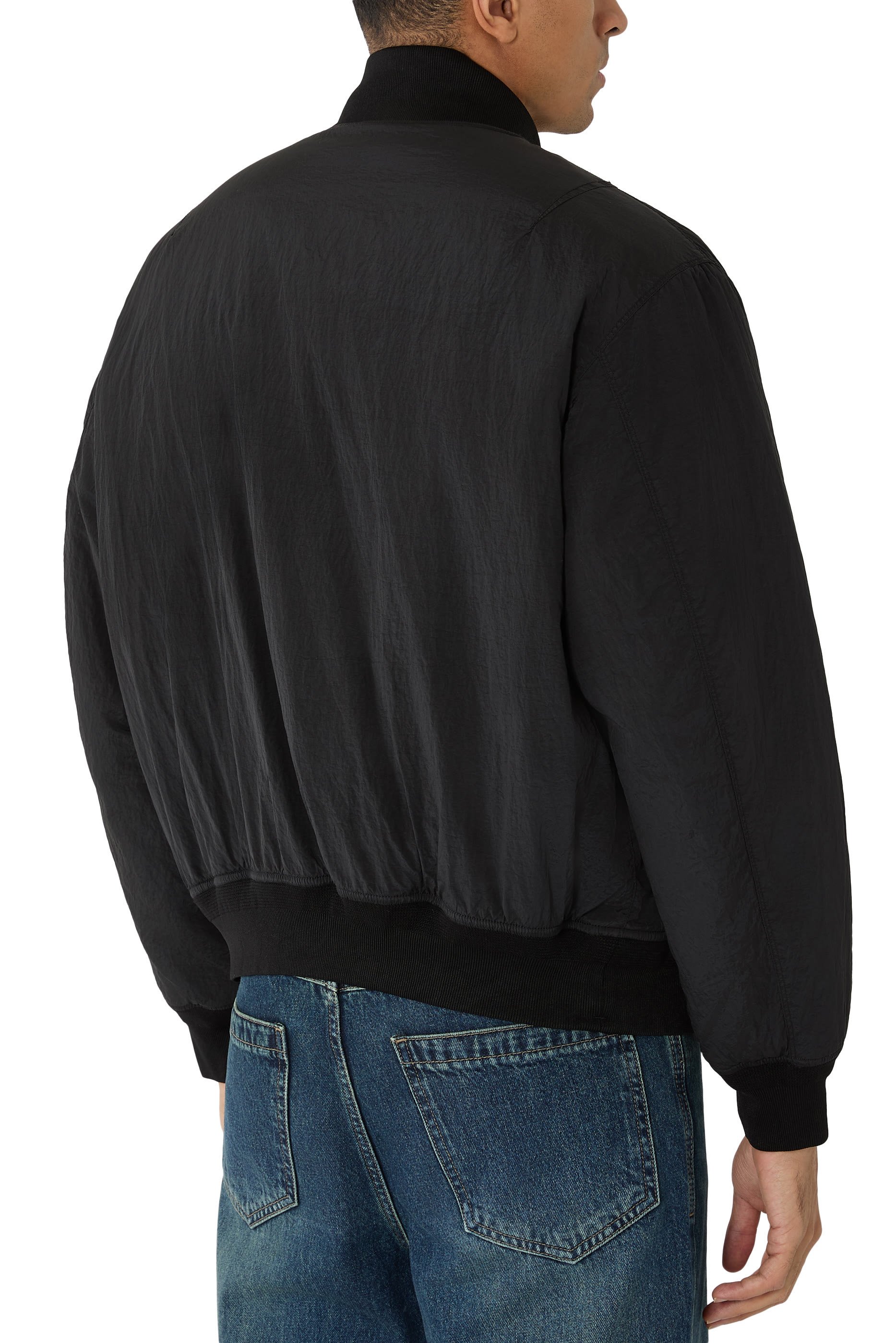 جاكيت بومبر بجيوب بسحاب مقاوم للماء