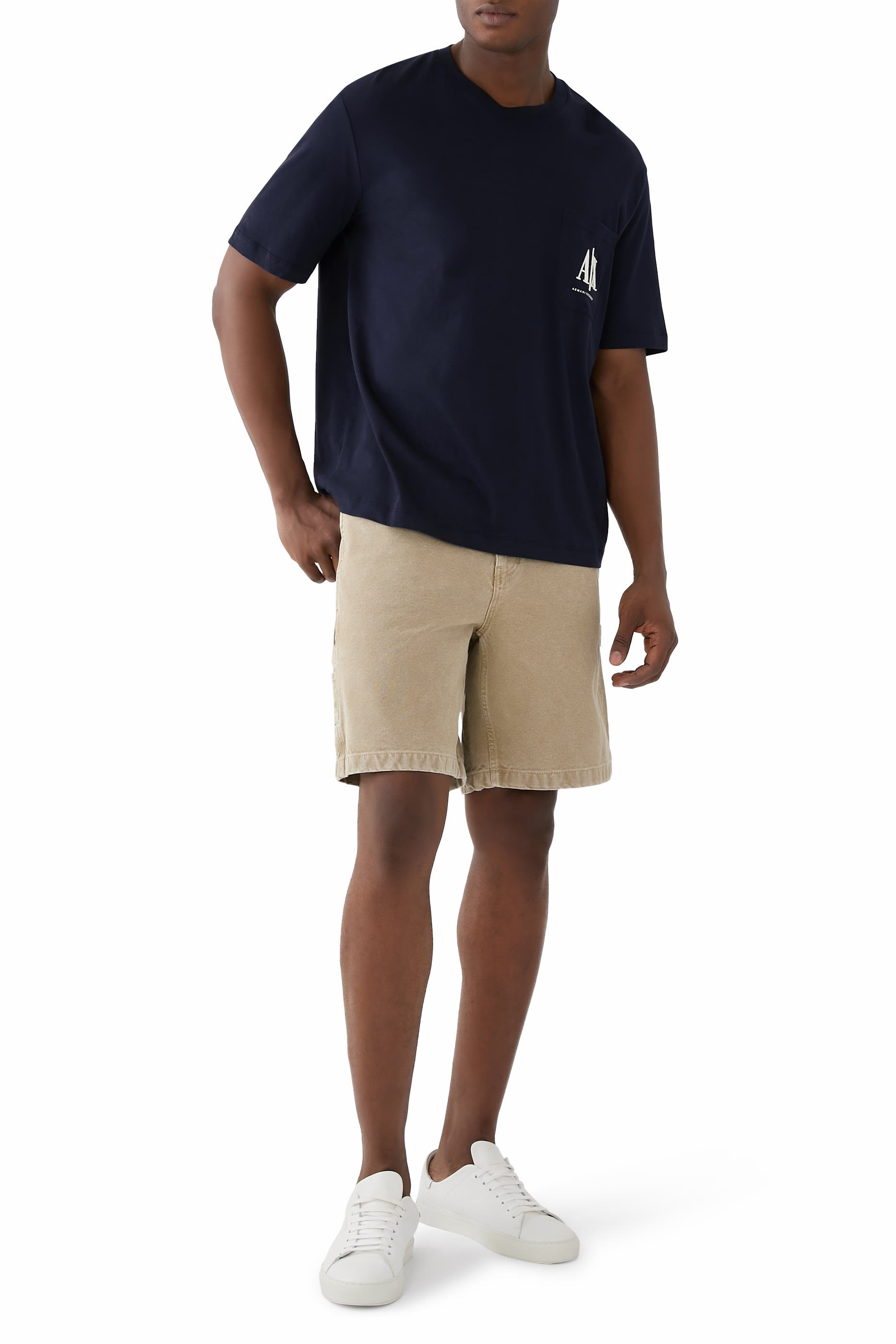 قميص ايكون بشعار الماركة