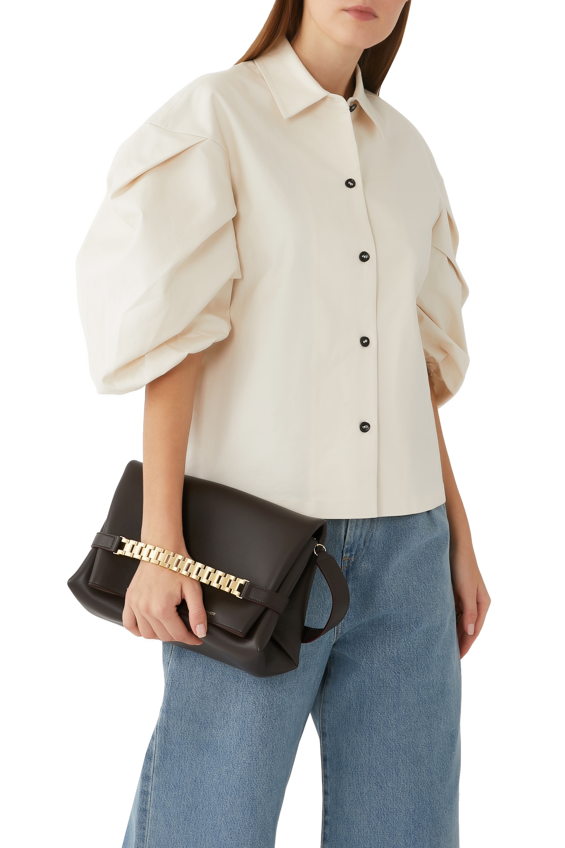 حقيبة صغيرة بحمالة وسلسلة