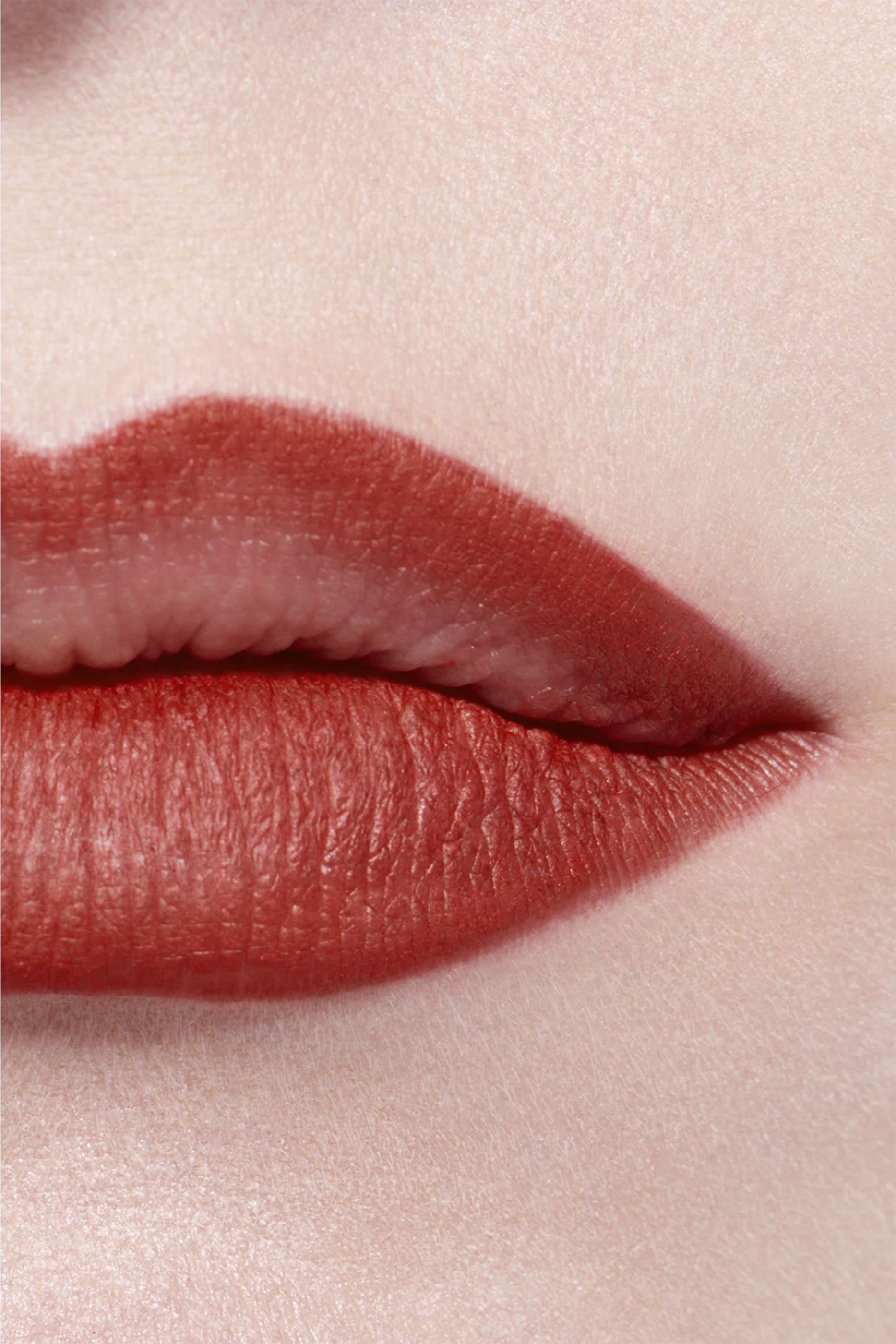 قلم شفاه لو كريون ليفر