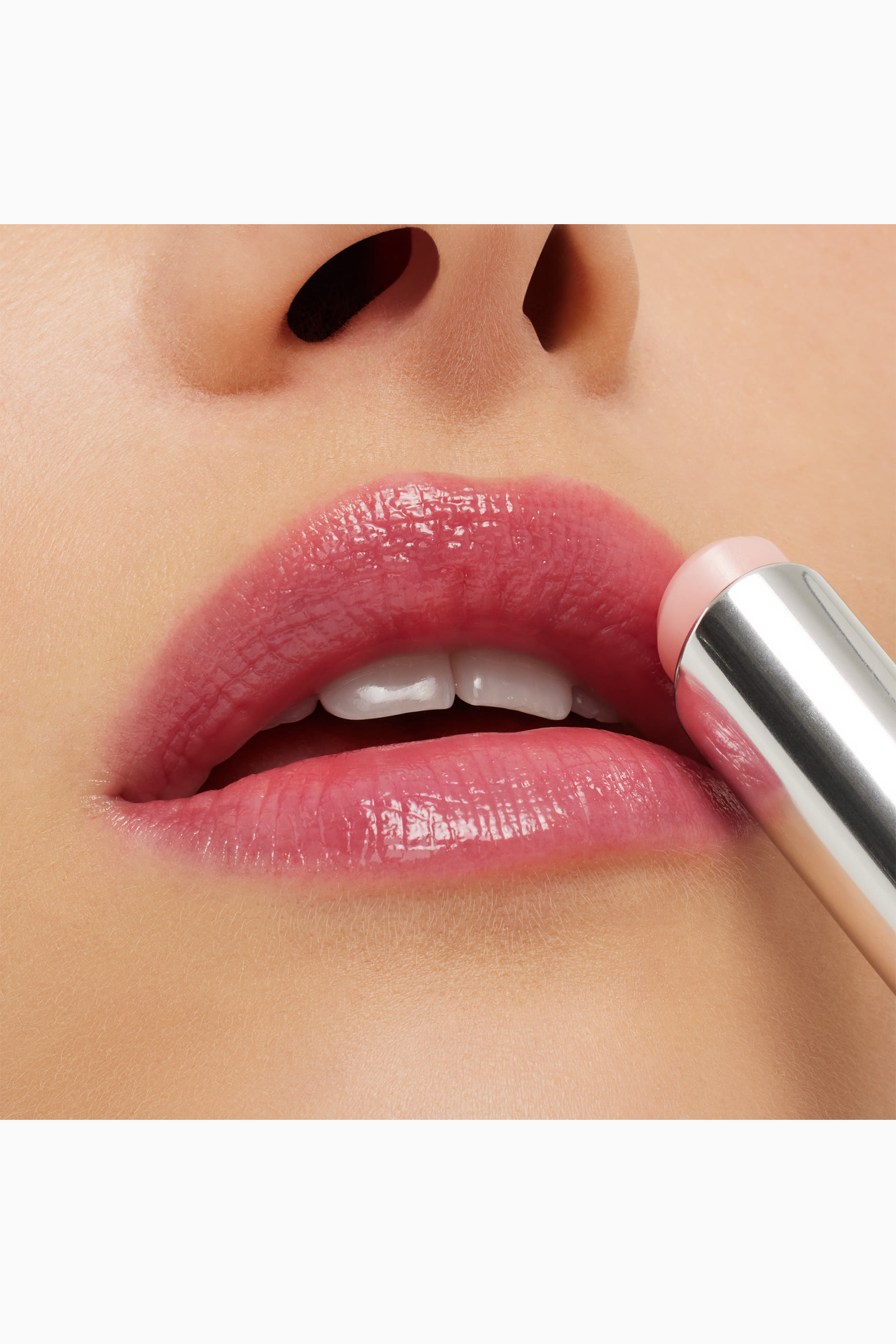 مرطب الشفاه جلو بلاي