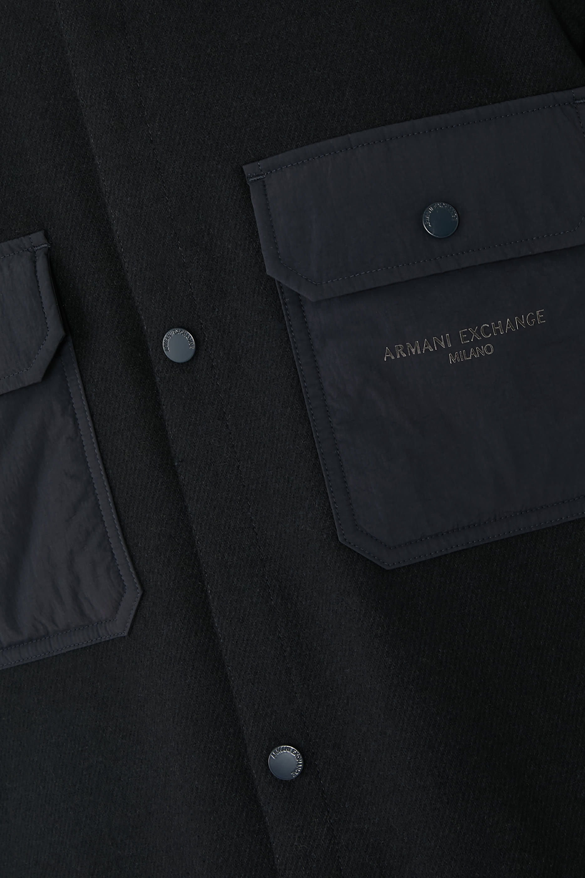 جاكيت فضفاض بتصميم جامعي بجيبين أماميين