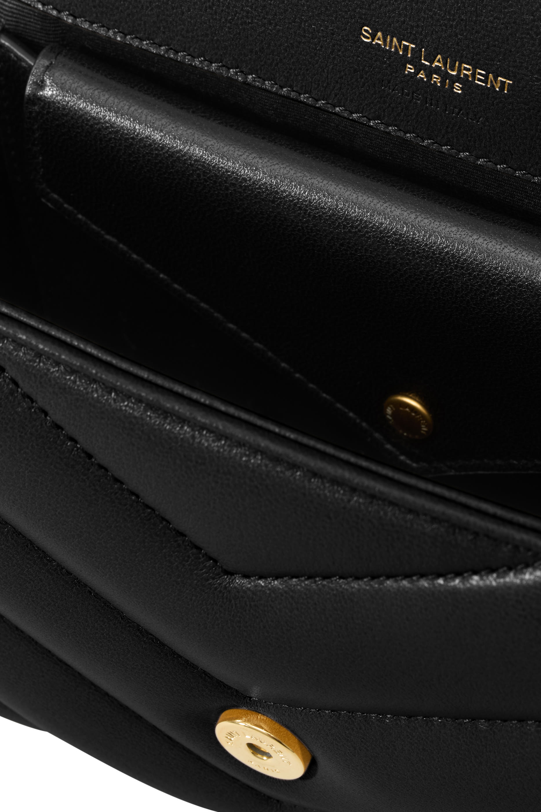 حقيبة لولو صغيرة بسلسلة