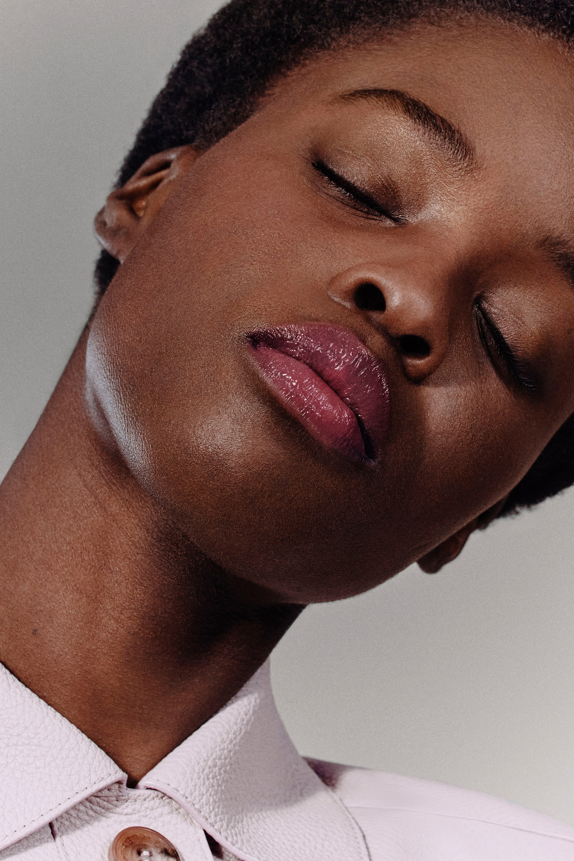 أحمر شفاه Rouge Herm&egrave;s, Shiny Lipstick بإصدار محدود