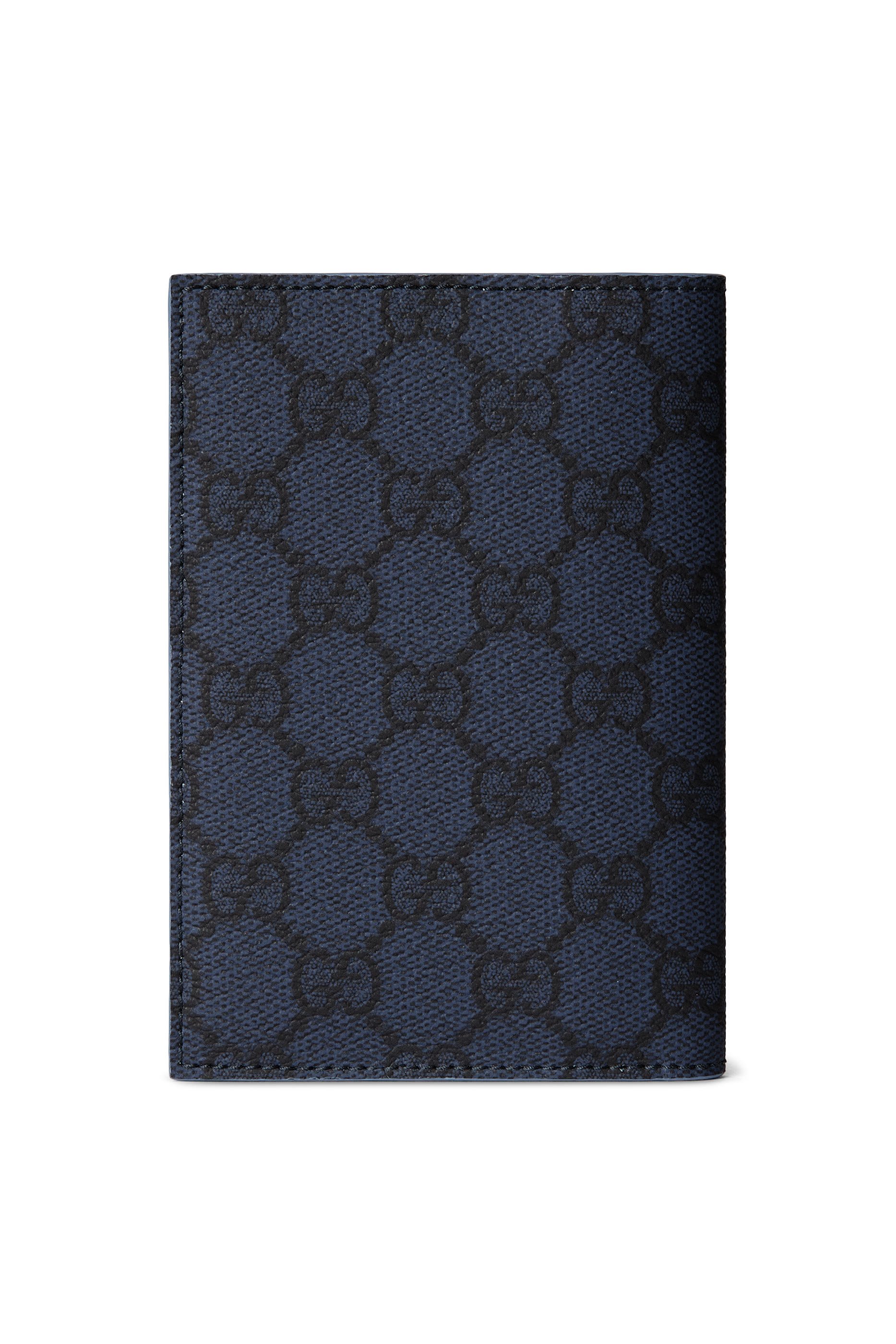 حافظة جواز سفر بشعار الماركة