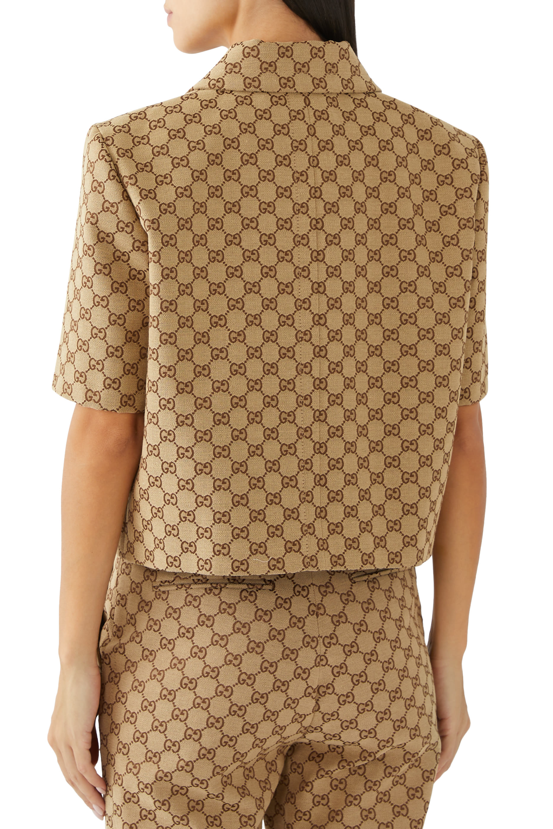 جاكيت بحلية لجام الحصان ونقشة حرفي شعار الماركة قماش قنب