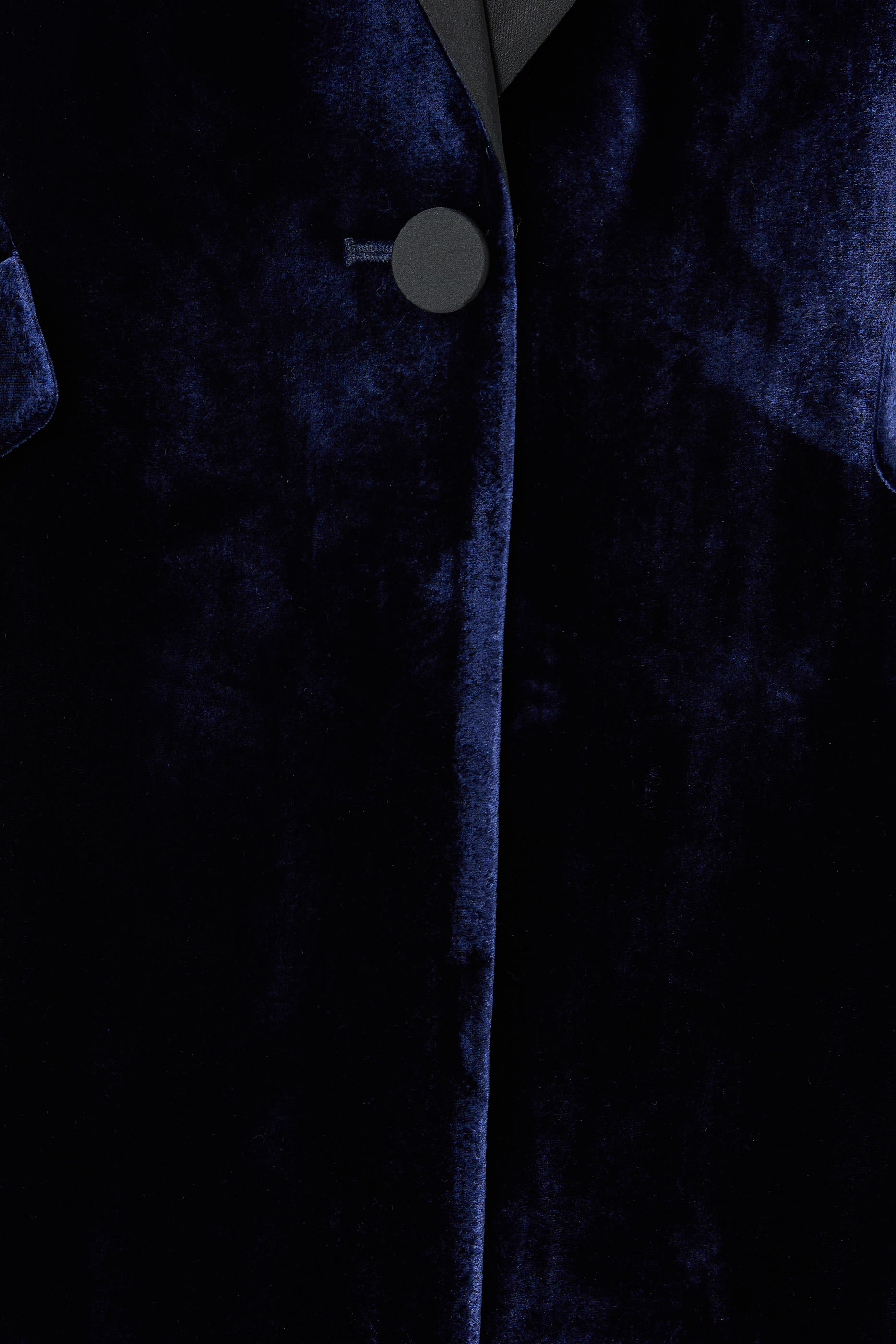 بليزر شيلا بقصة طويلة مخمل