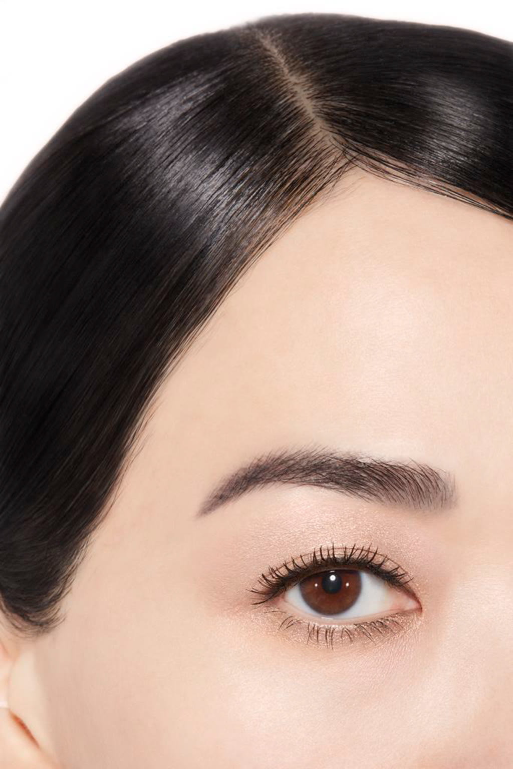 بودرة لتظليل الجفون طويلة الثبات ومتعددة التأثيرات OMBRE PREMI&Egrave;RE