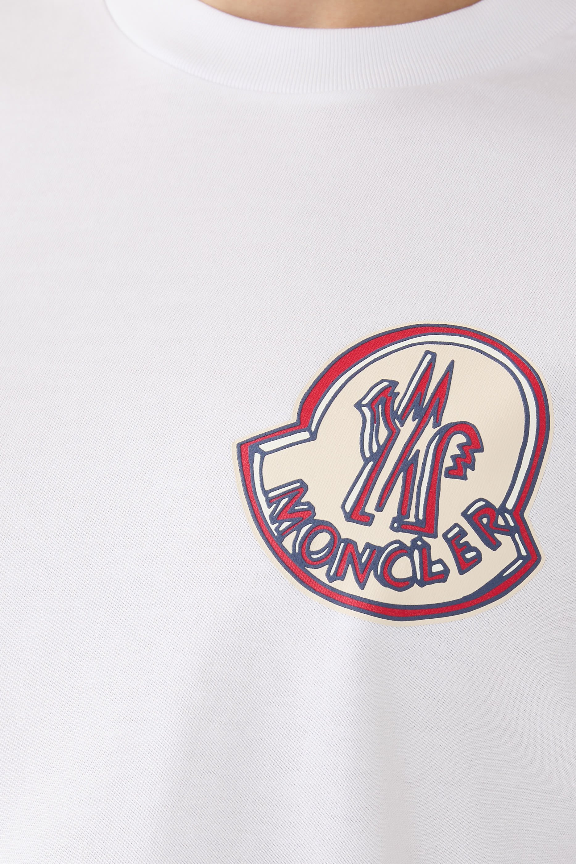 تيشيرت بشعار الماركة قطن