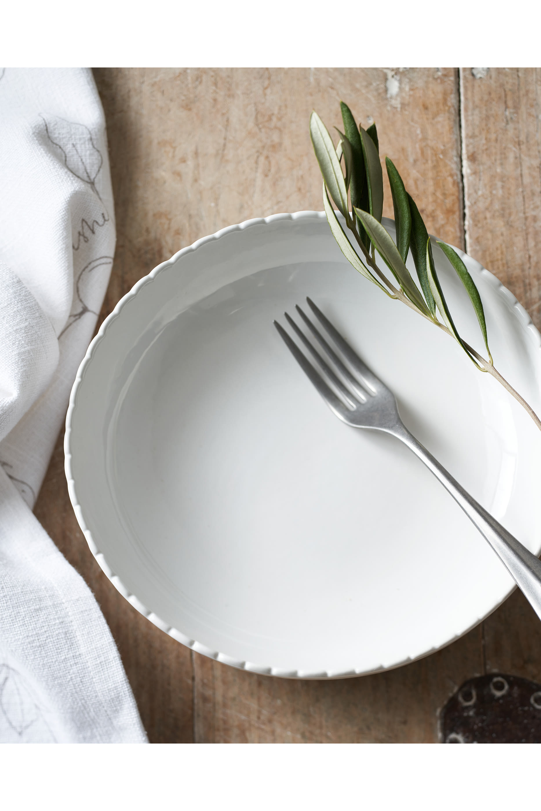 طقم أوعية وعاء  باستا بحواف مموجة