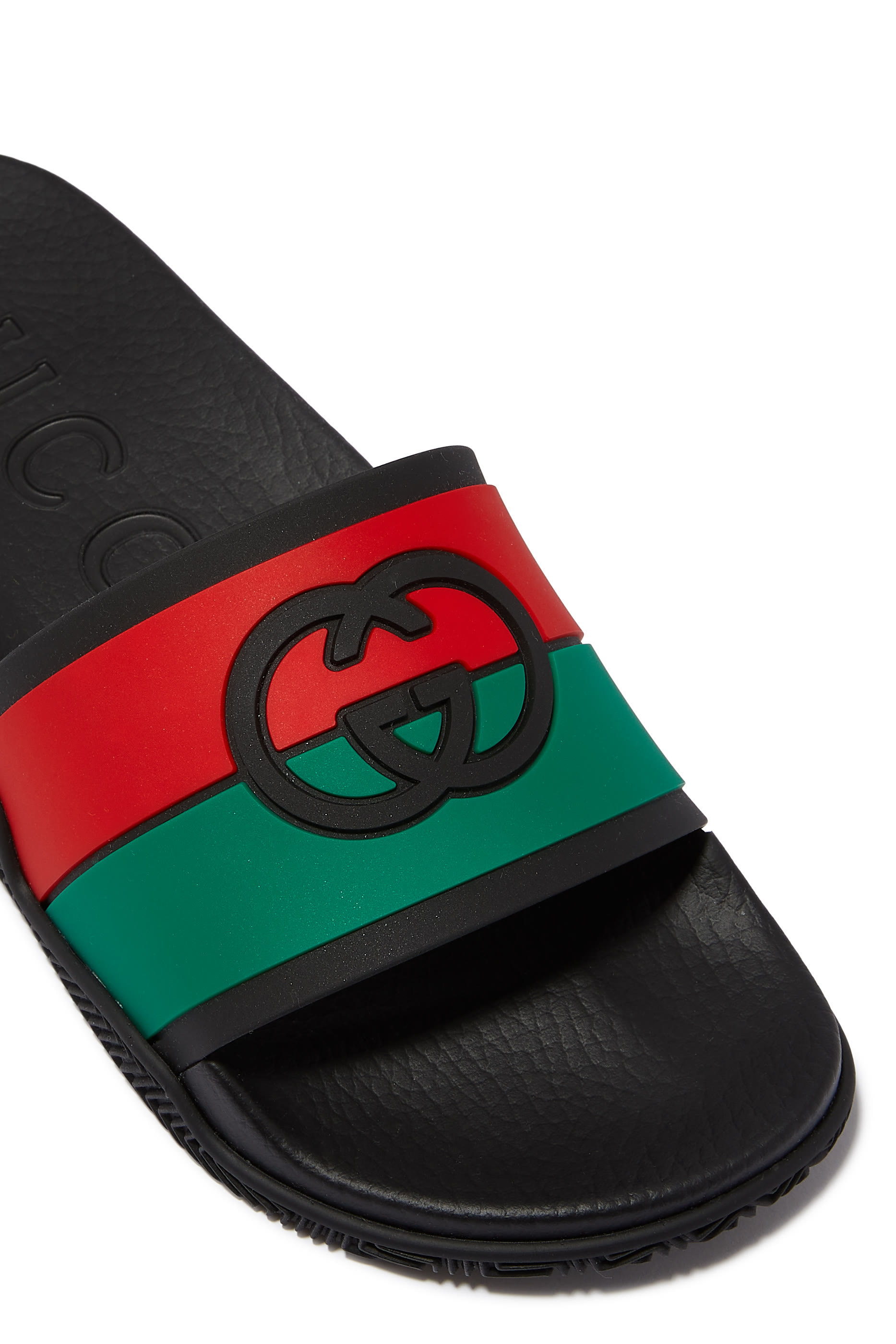 حذاء مفتوح بشعار حرفي G