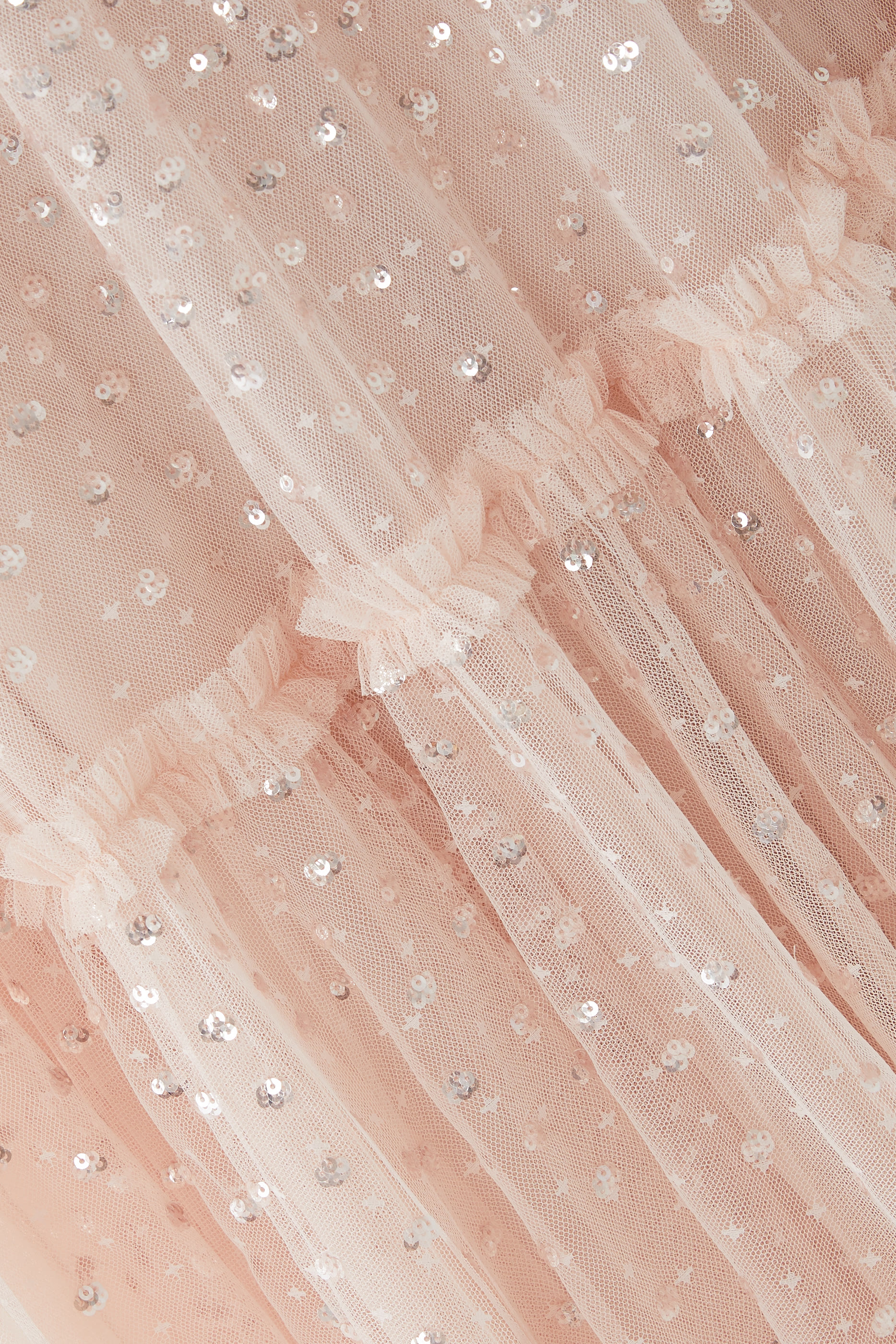 فستان بكاب وبطيات مع نقشة نقاط متناثرة