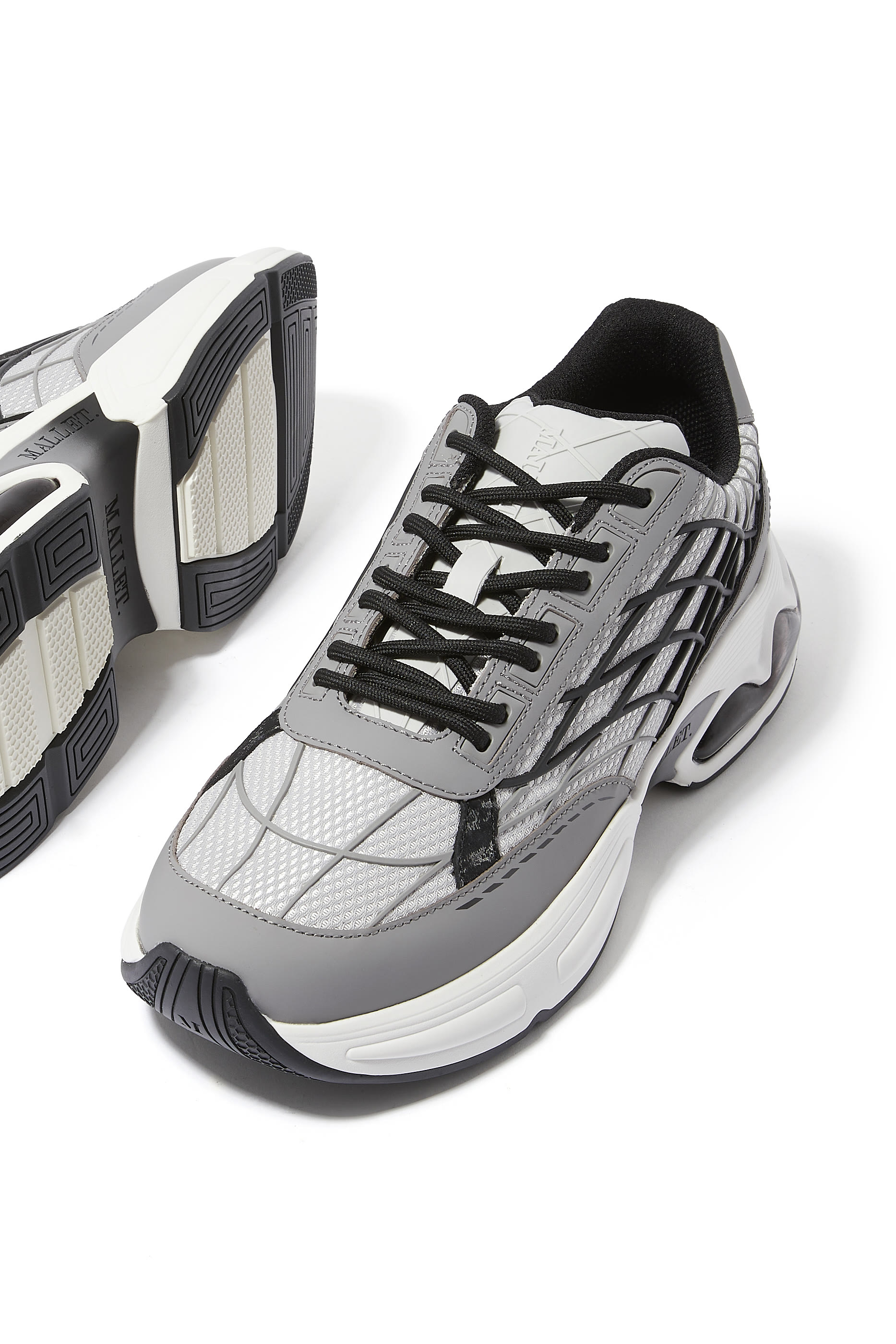 سنيكرز نبتون بكاحل منخفض