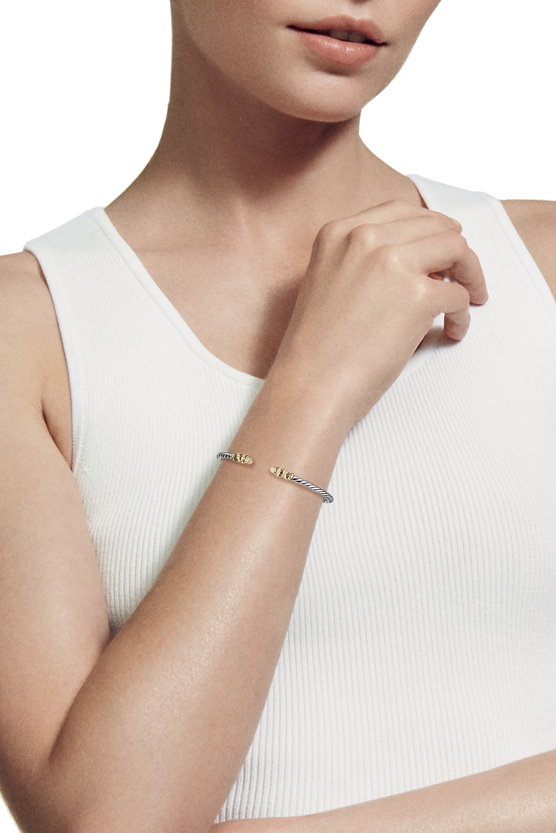 سوار بيتيت هيلينا مرصع بالماس