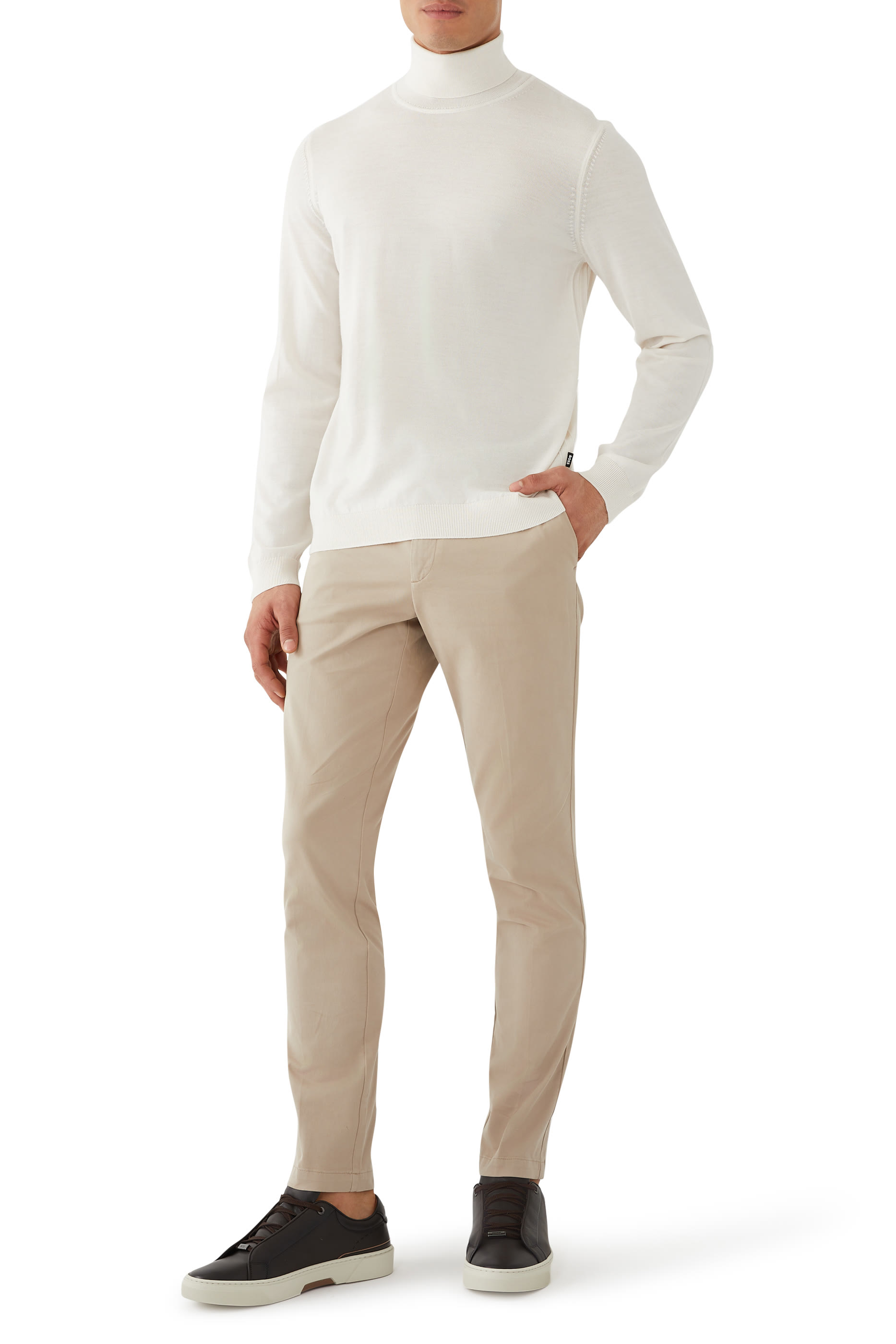 سنيكرز غراي تان