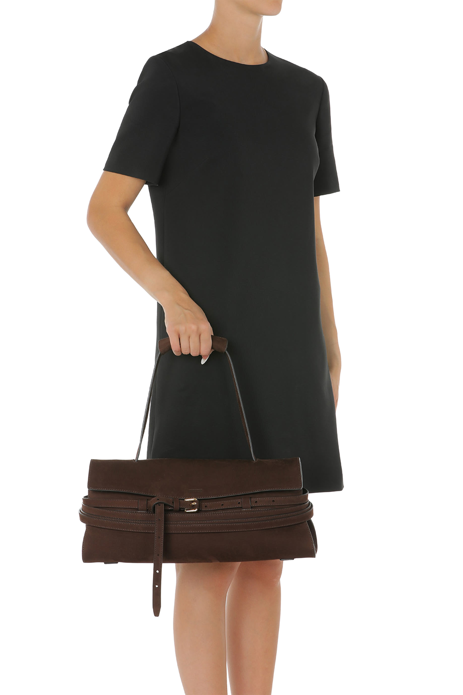 حقيبة تاي مي مزينة بشعار الماركة