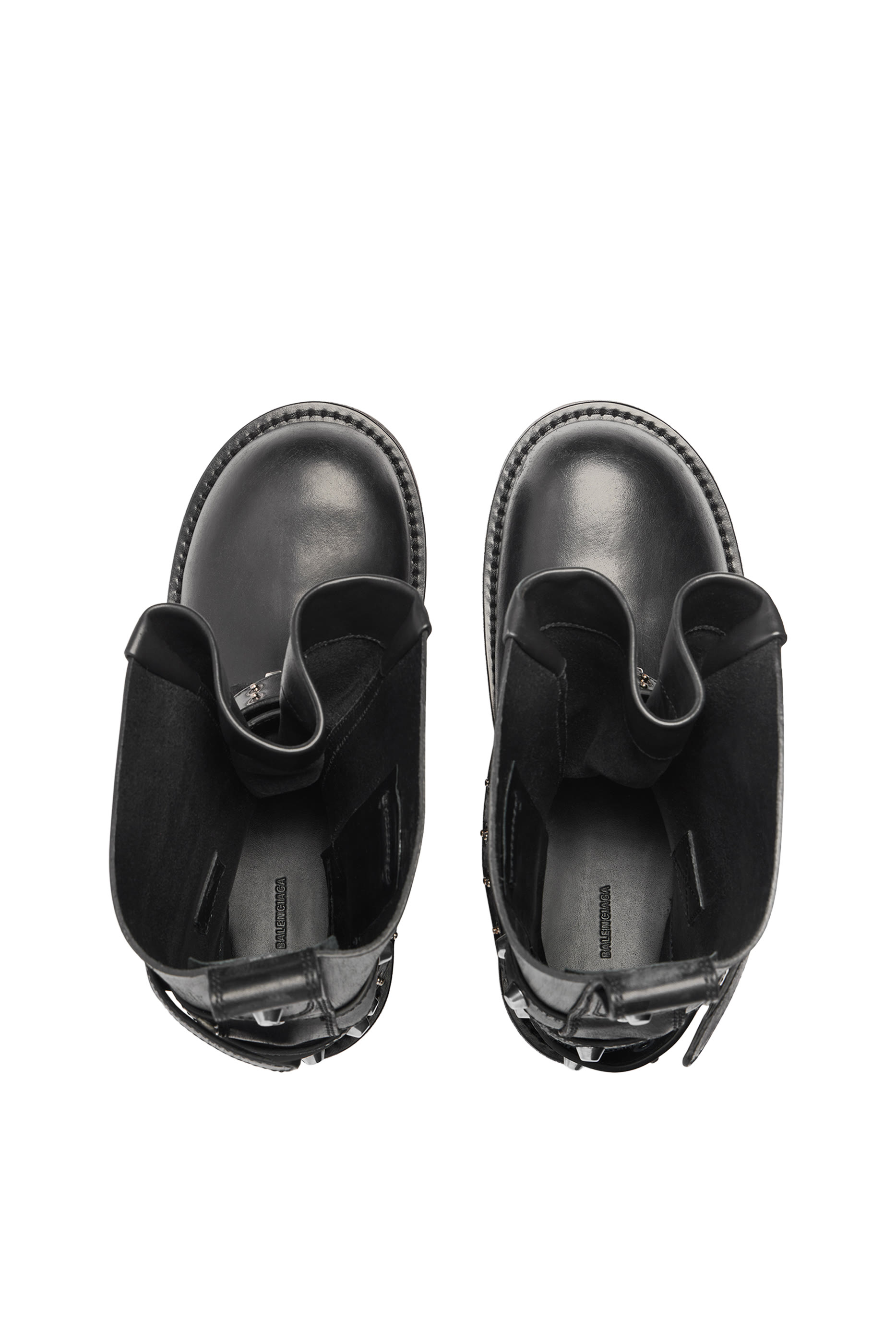 حذاء بوت فينوم سيتي