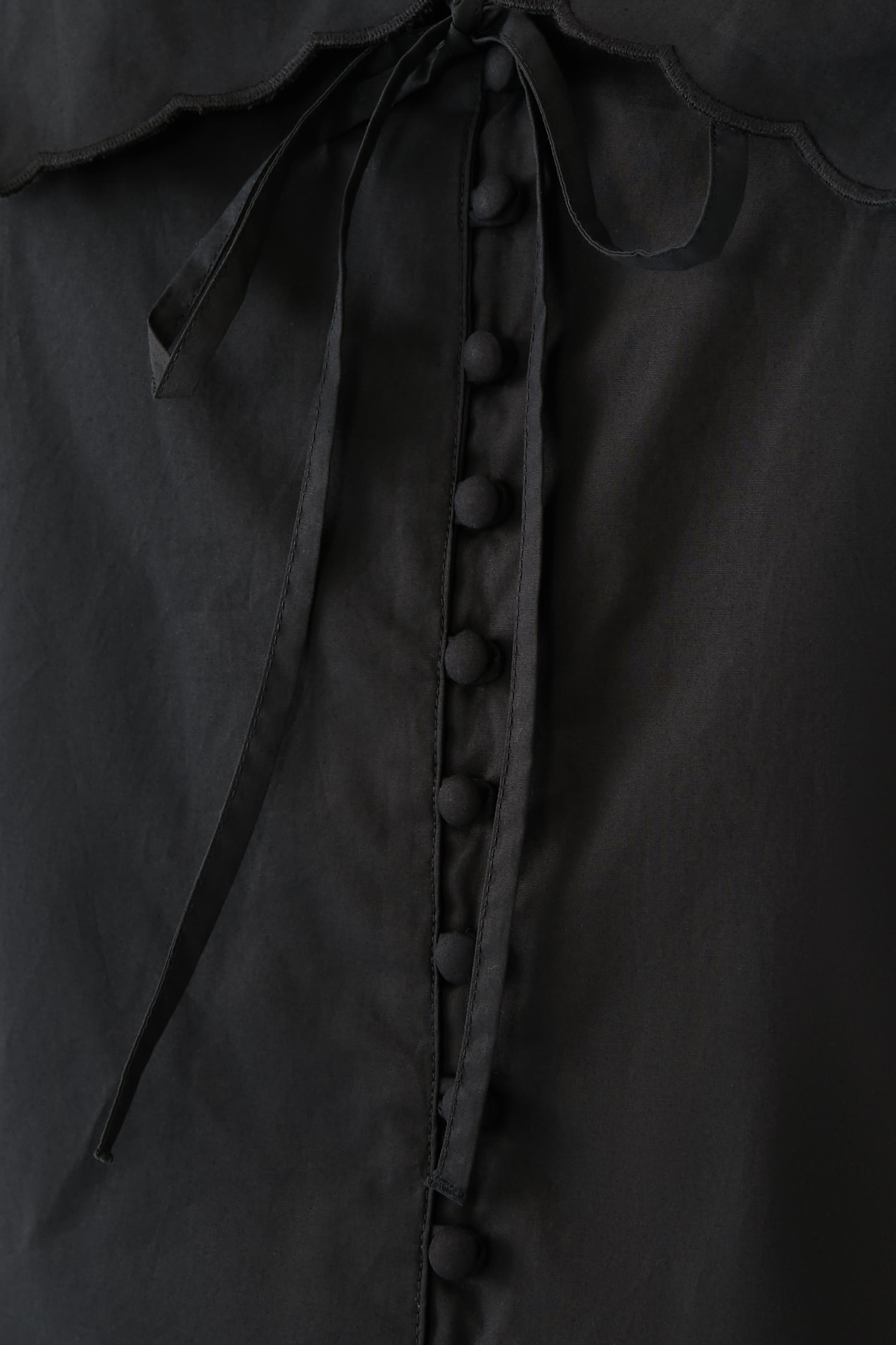 بلوزة برايدي