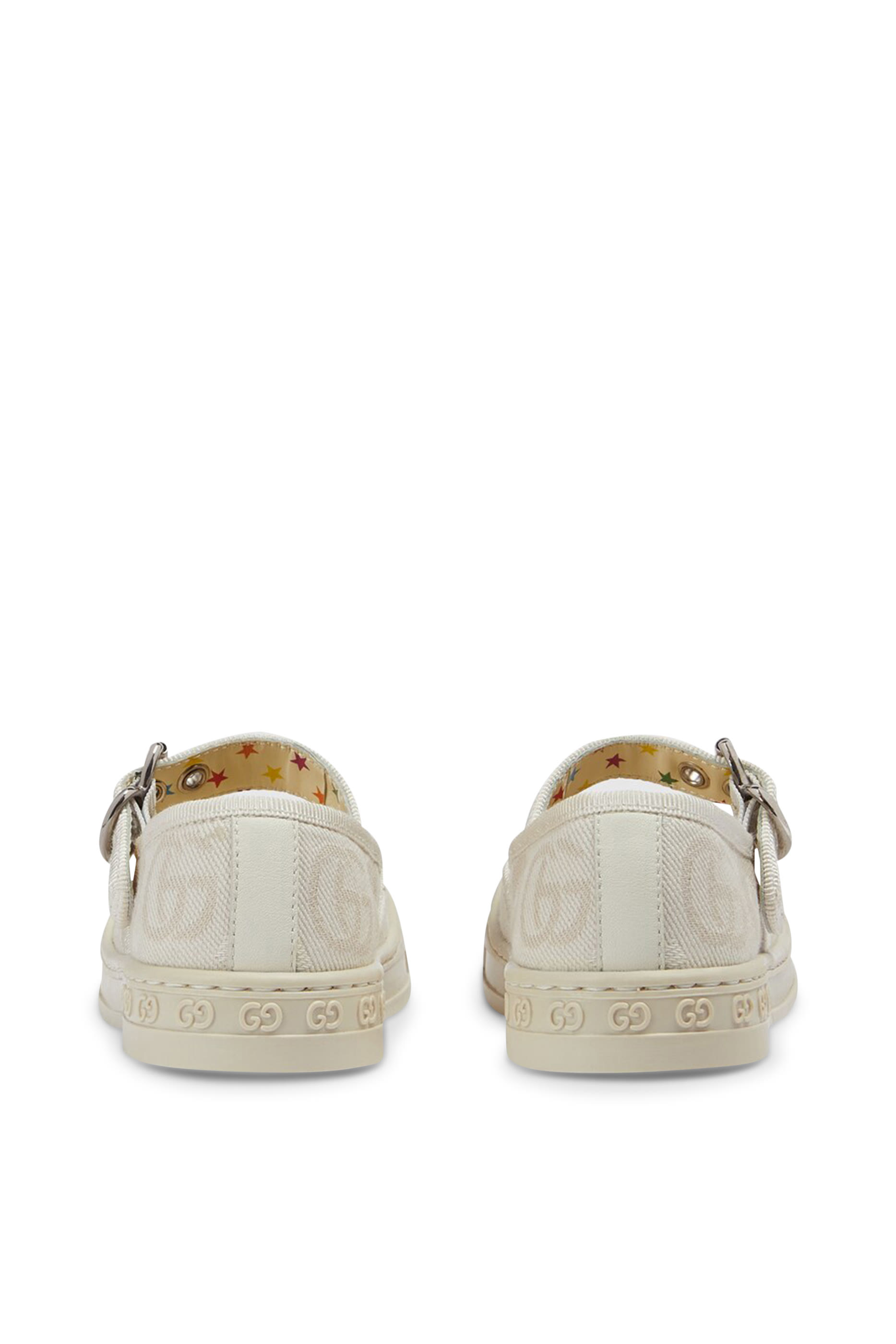 حذاء بالرينا للأطفال بنقشة حرفي شعار الماركة ونعل مسطح