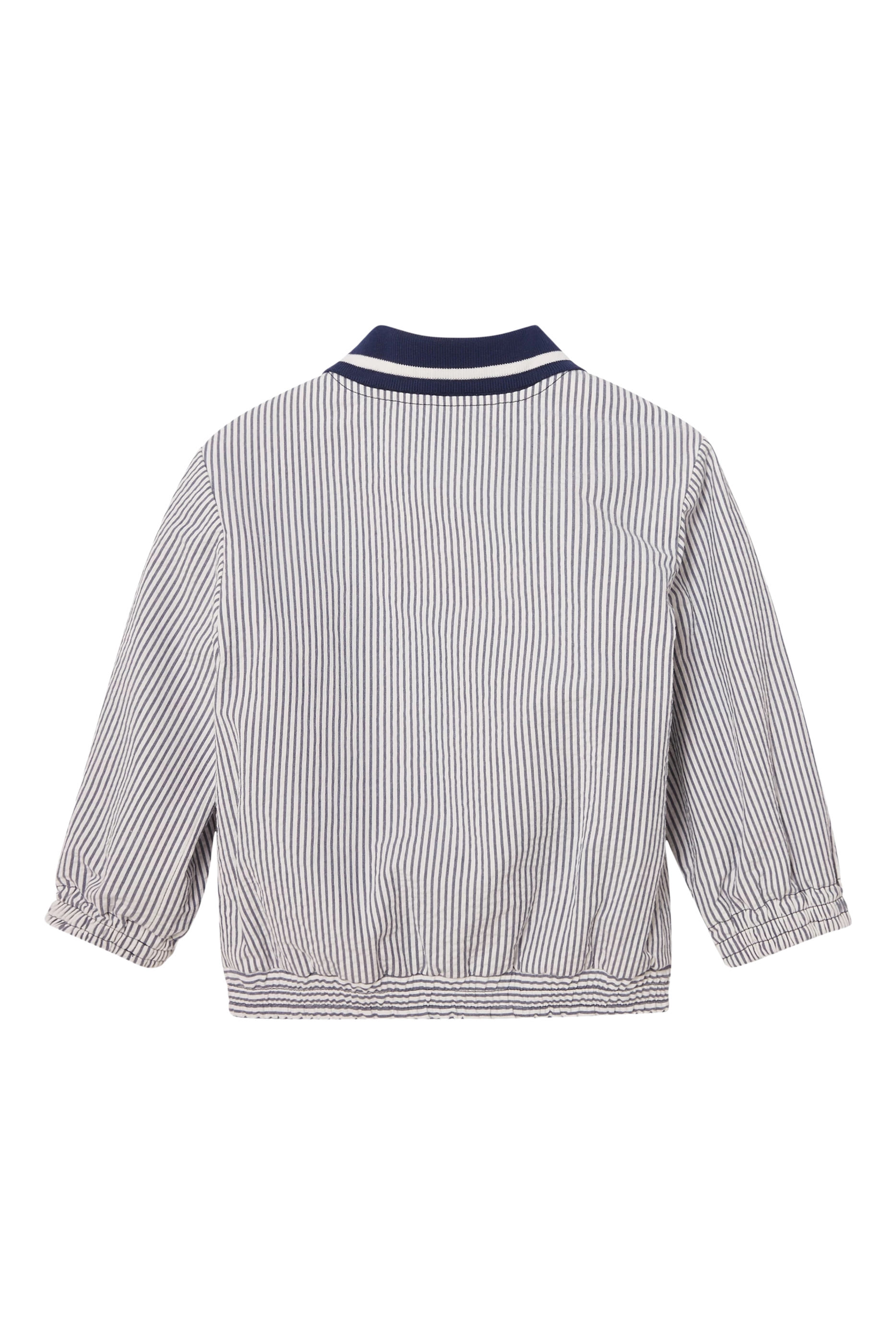 جاكيت مخطط بشعار الماركة للأطفال