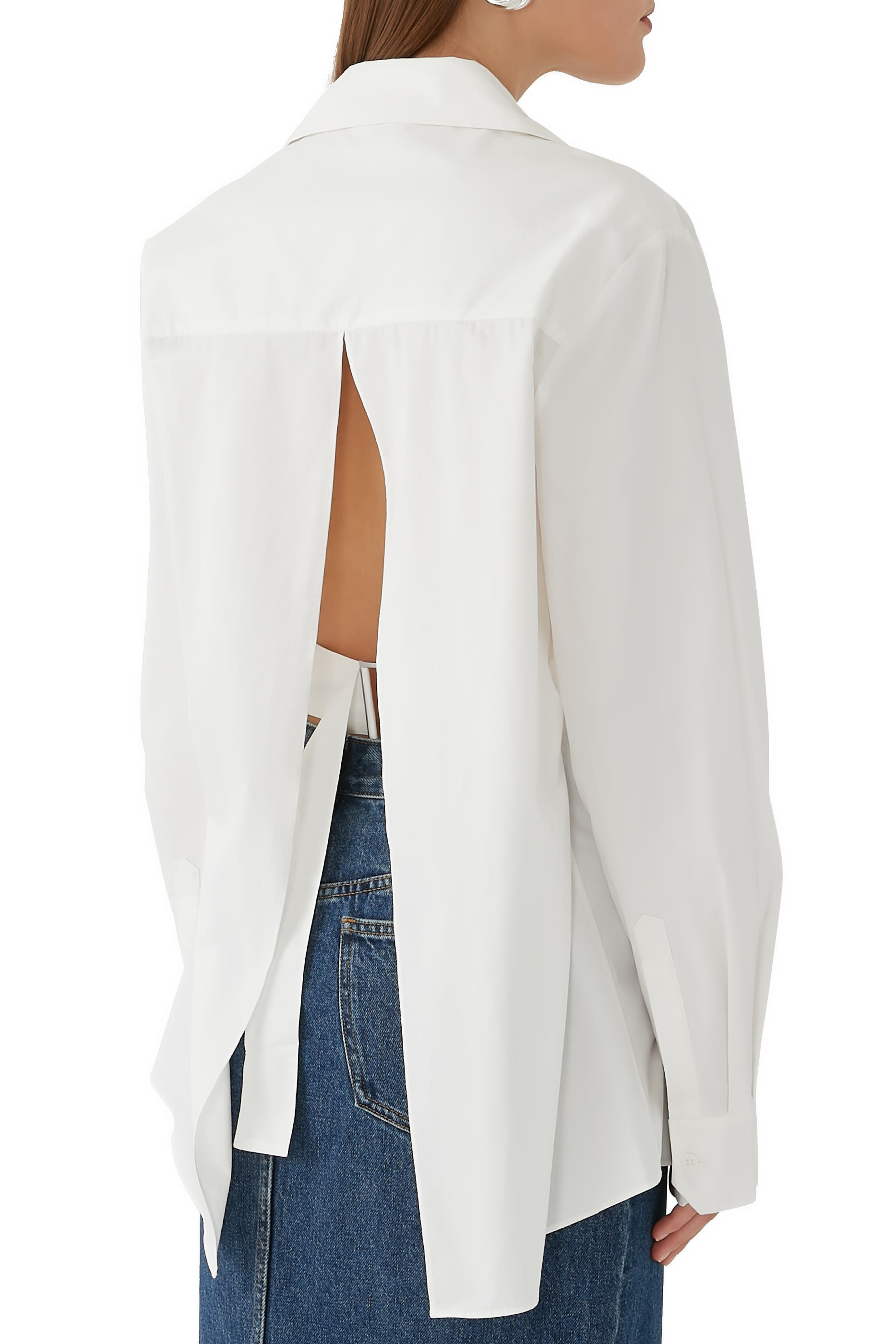 قميص بظهر مفتوح