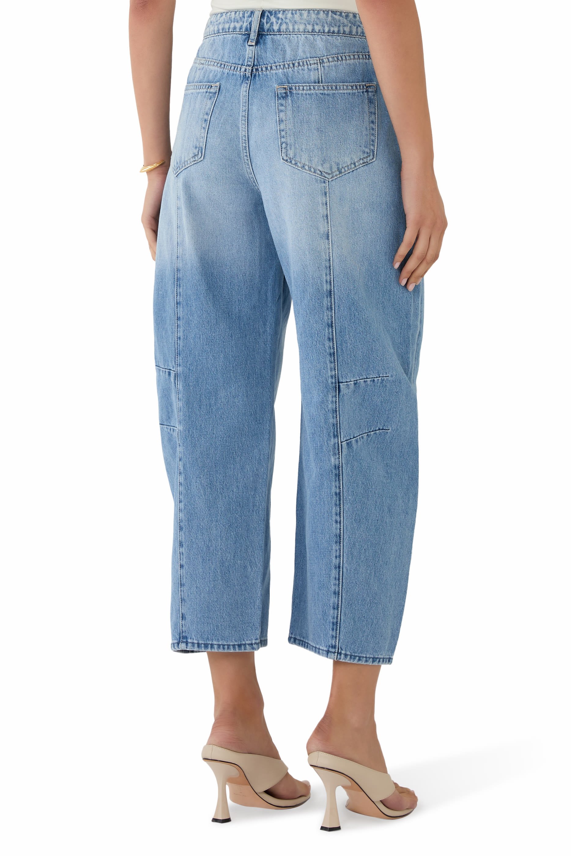 بنطال جينز كودي بقصة ساق أسطوانية